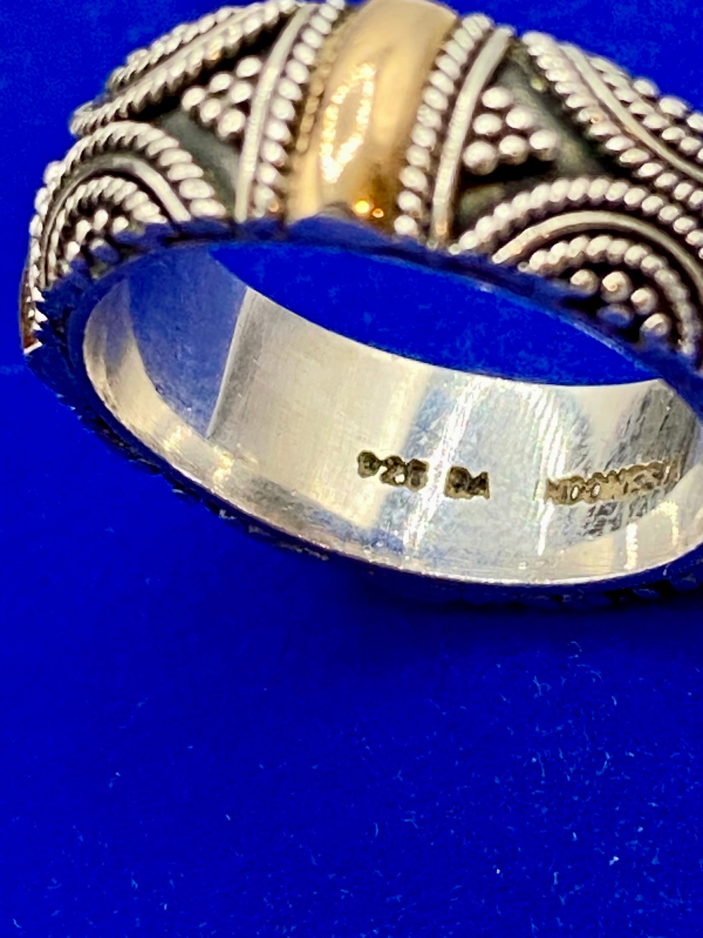 SUARTI BA Bali 18k Gold & Sterling Silver Scroll Cigar Band Ring
