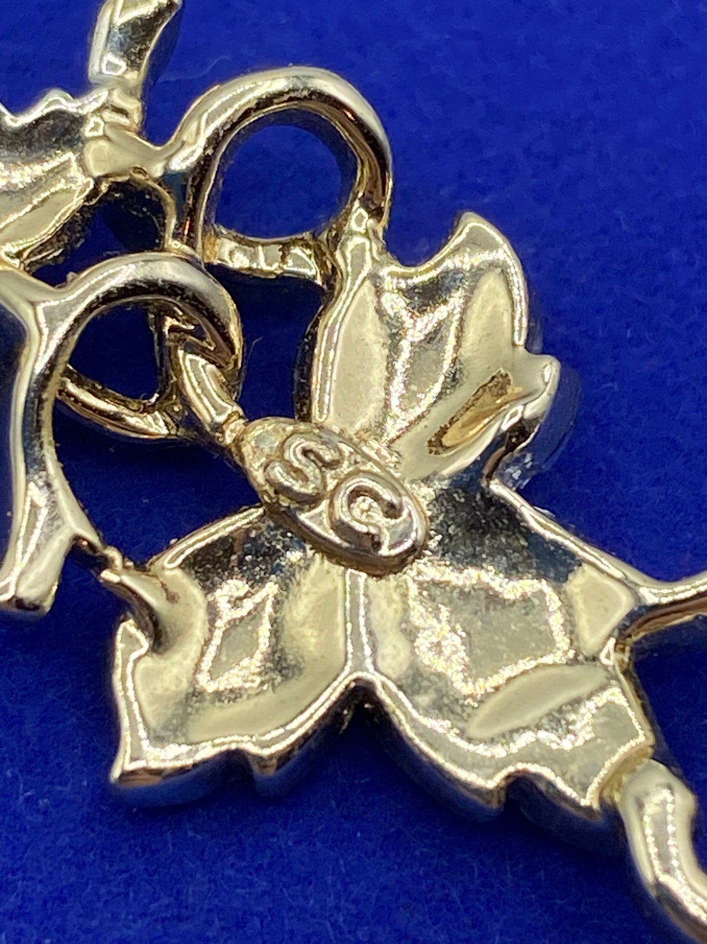 Vintage Sarah Coventry Plain and Fancy Demi Parure Ivy Leaves 3 piece Set