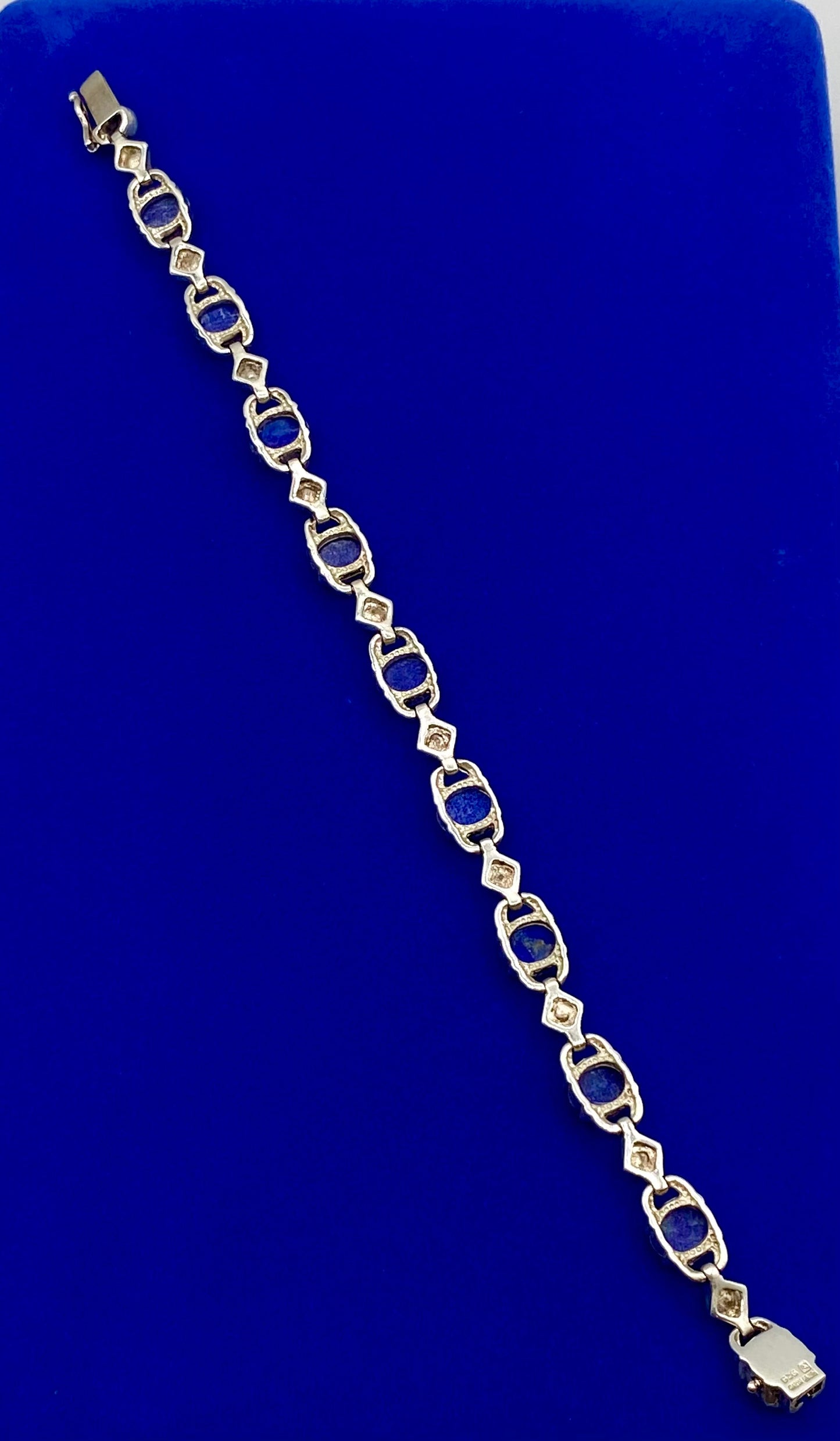 Sterling Silver Lapis Lazuli Cabochon Hong Kong Bracelet