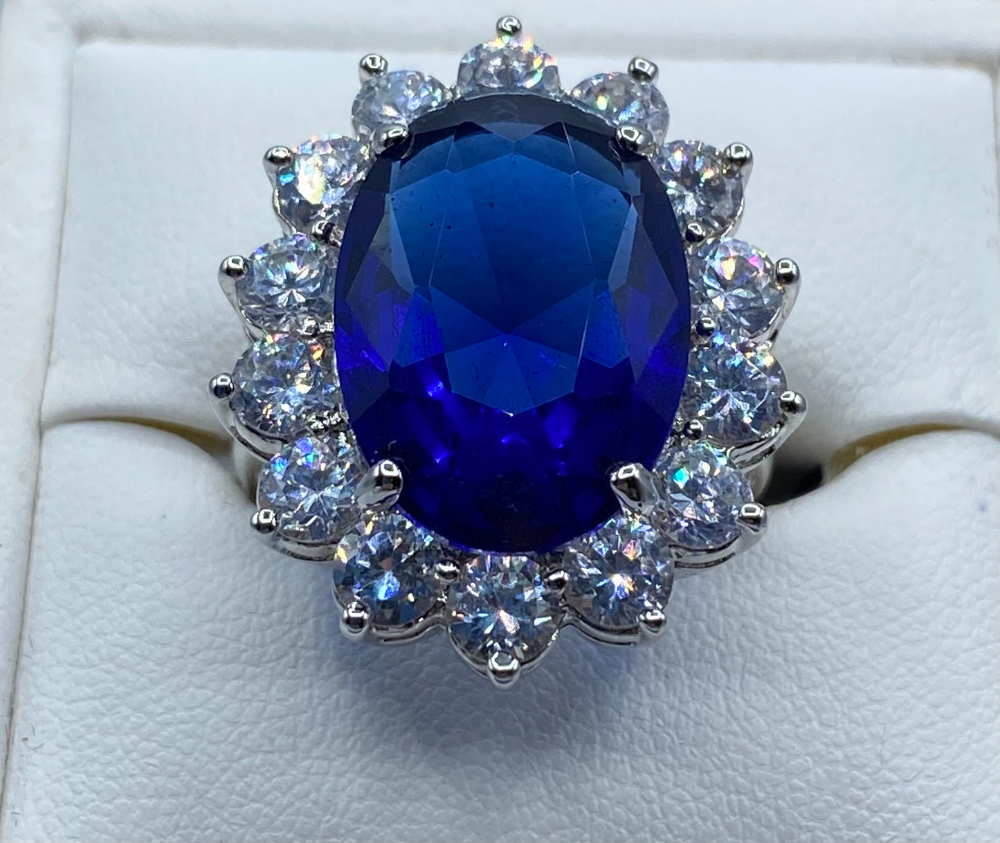 KJL Blue & Clear Glass Statement Ring