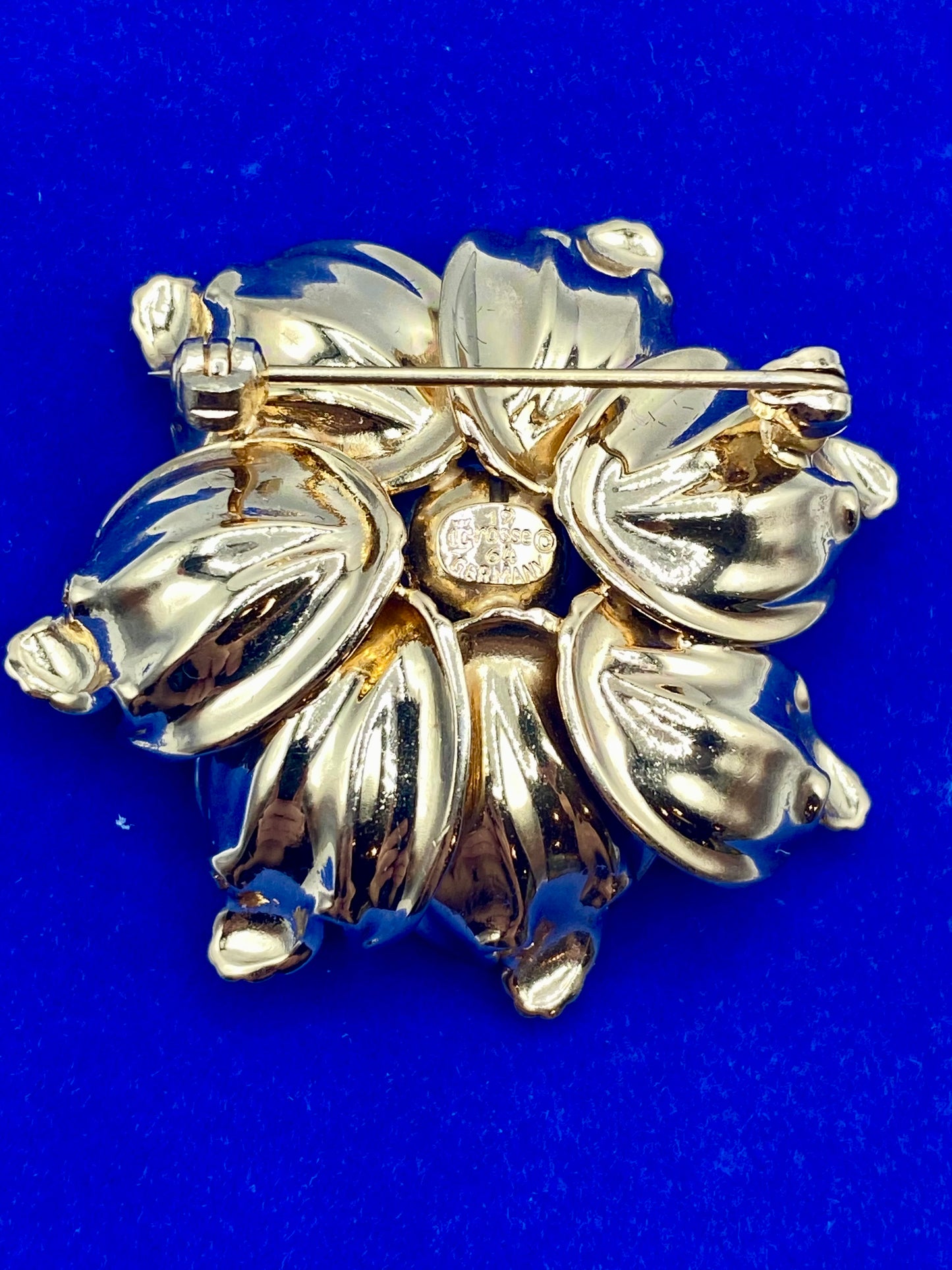 Vintage Crosse Germany Gold Tone Floral Brooch