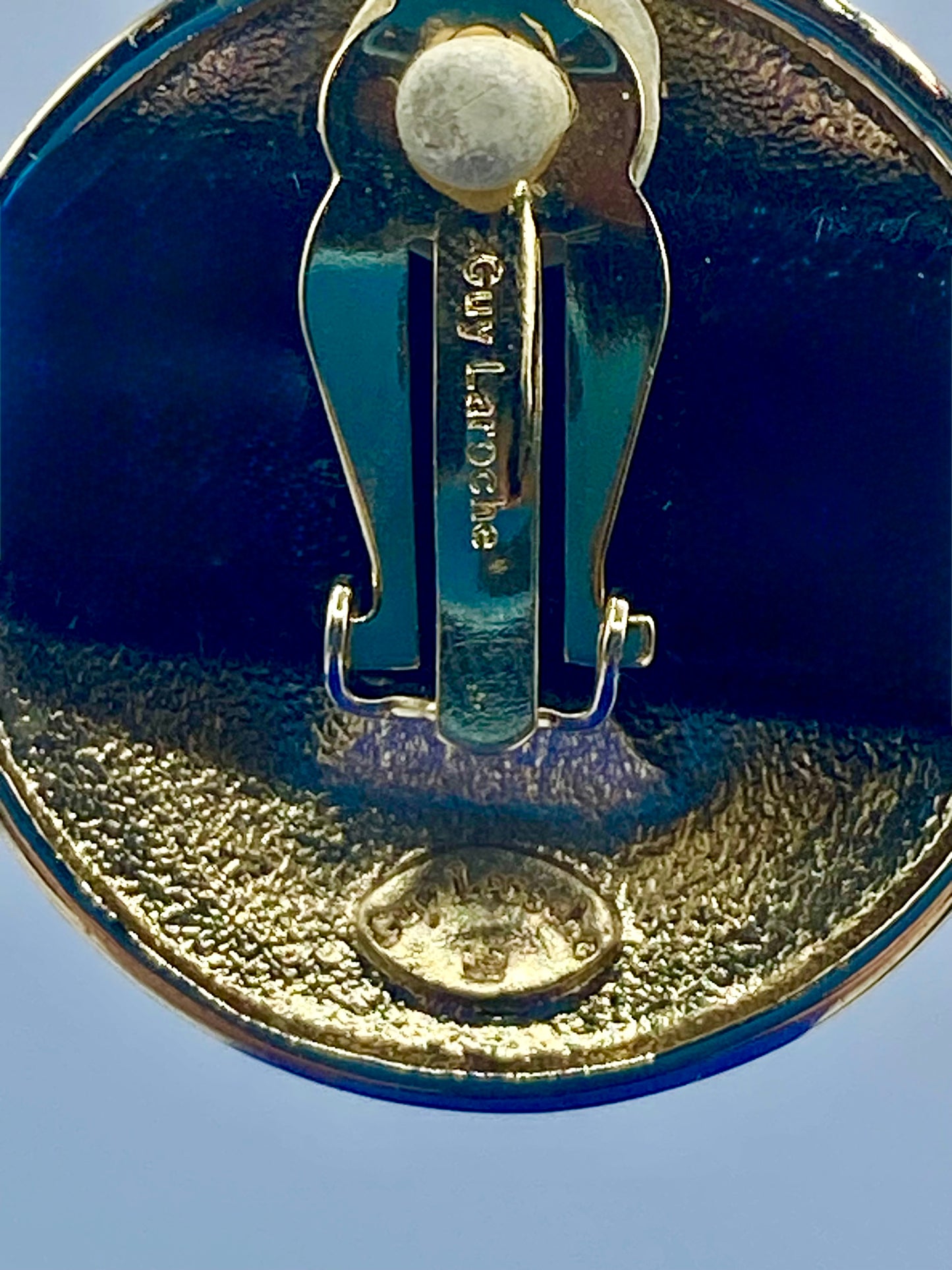 Vintage Guy Laroche Pearl & Gold Tone Clip Ons