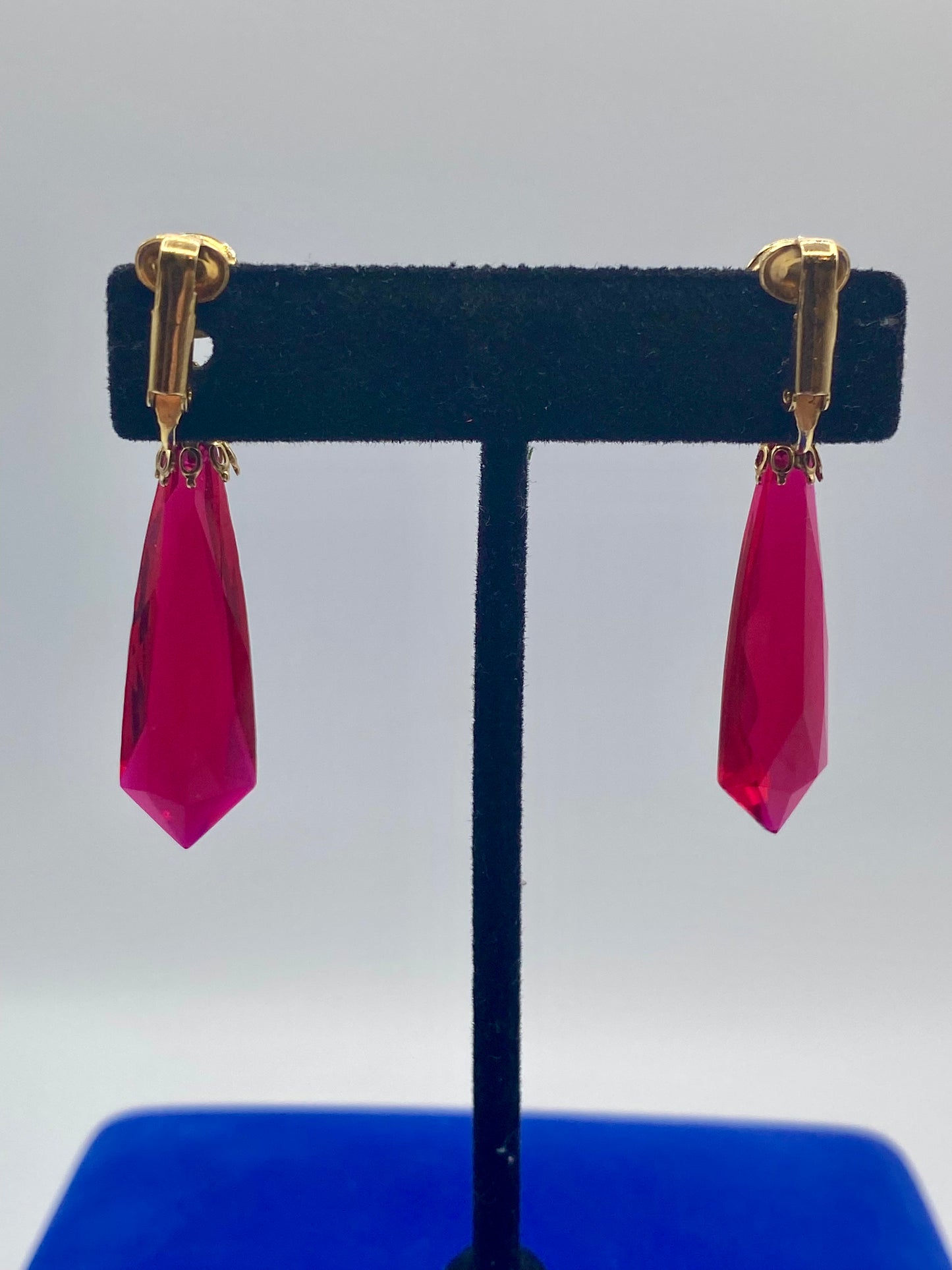 Pink Acrylic & Gold Tone Dangle Clip Ons