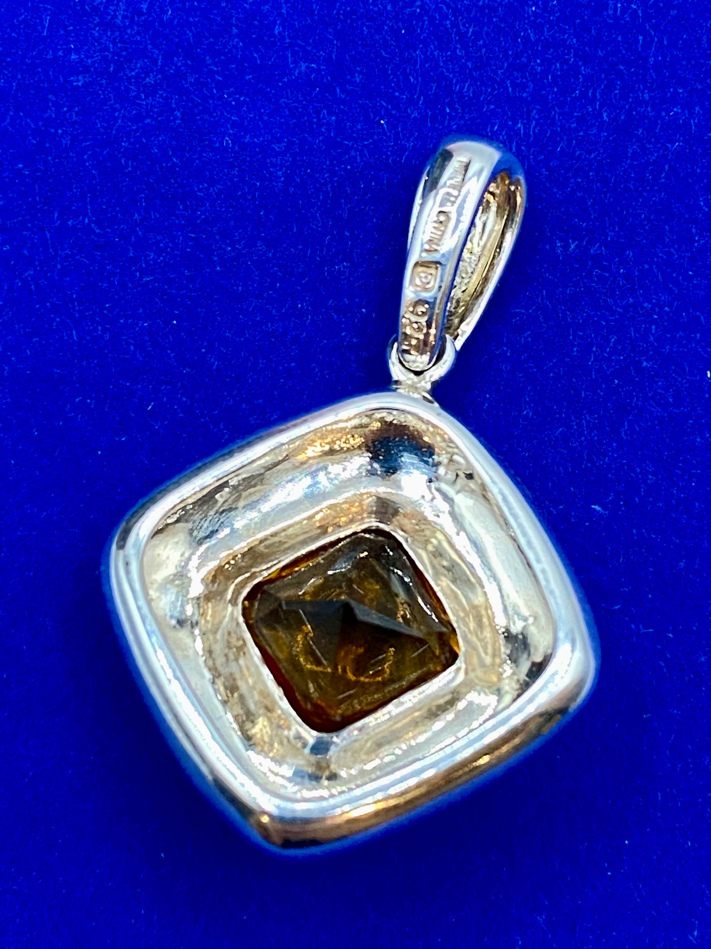 Sterling Silver Citrine Pendant