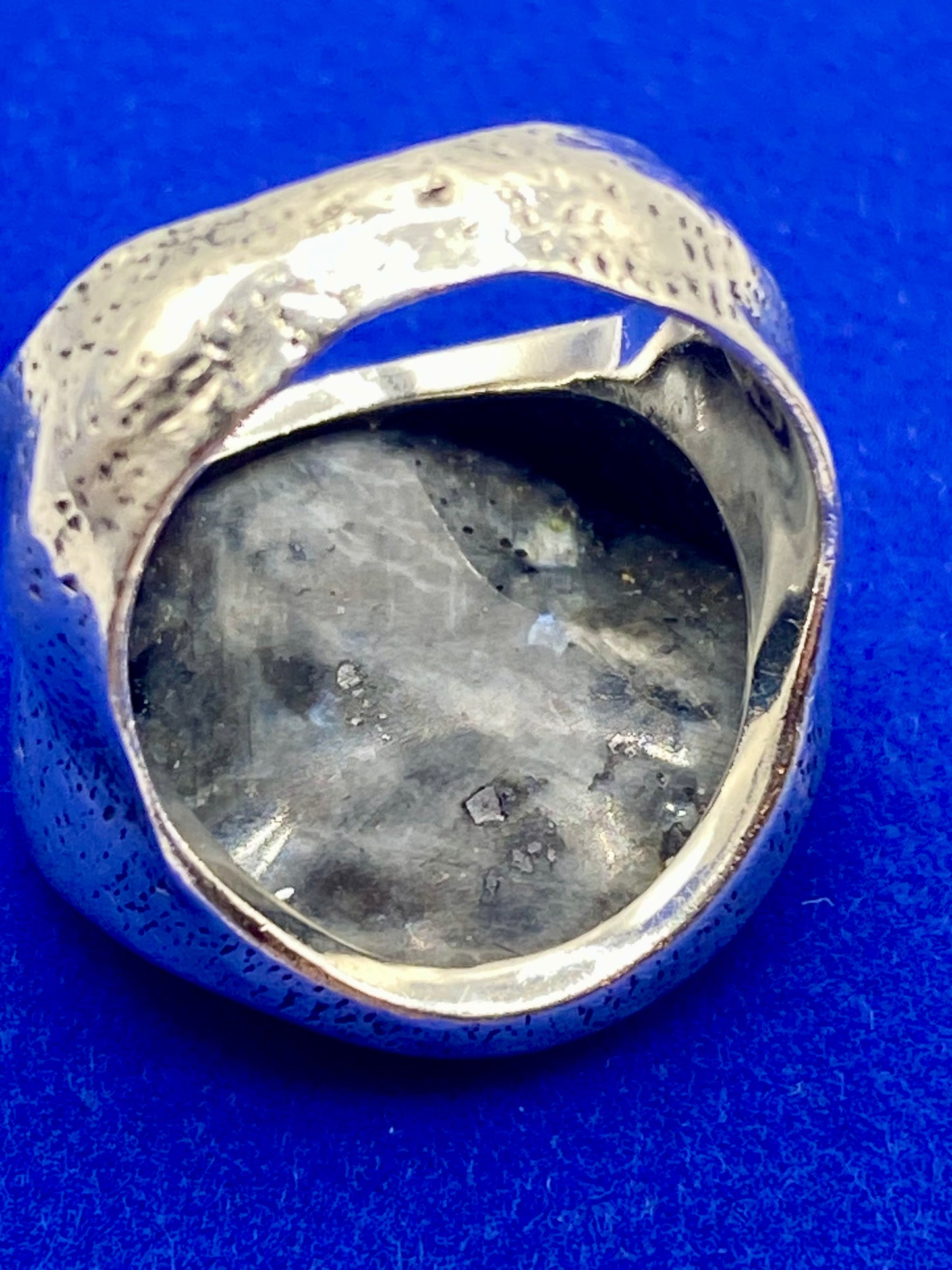 Silpada Sterling Silver Wavy Feldspar Blue Grey Gemstone Ring w/Box