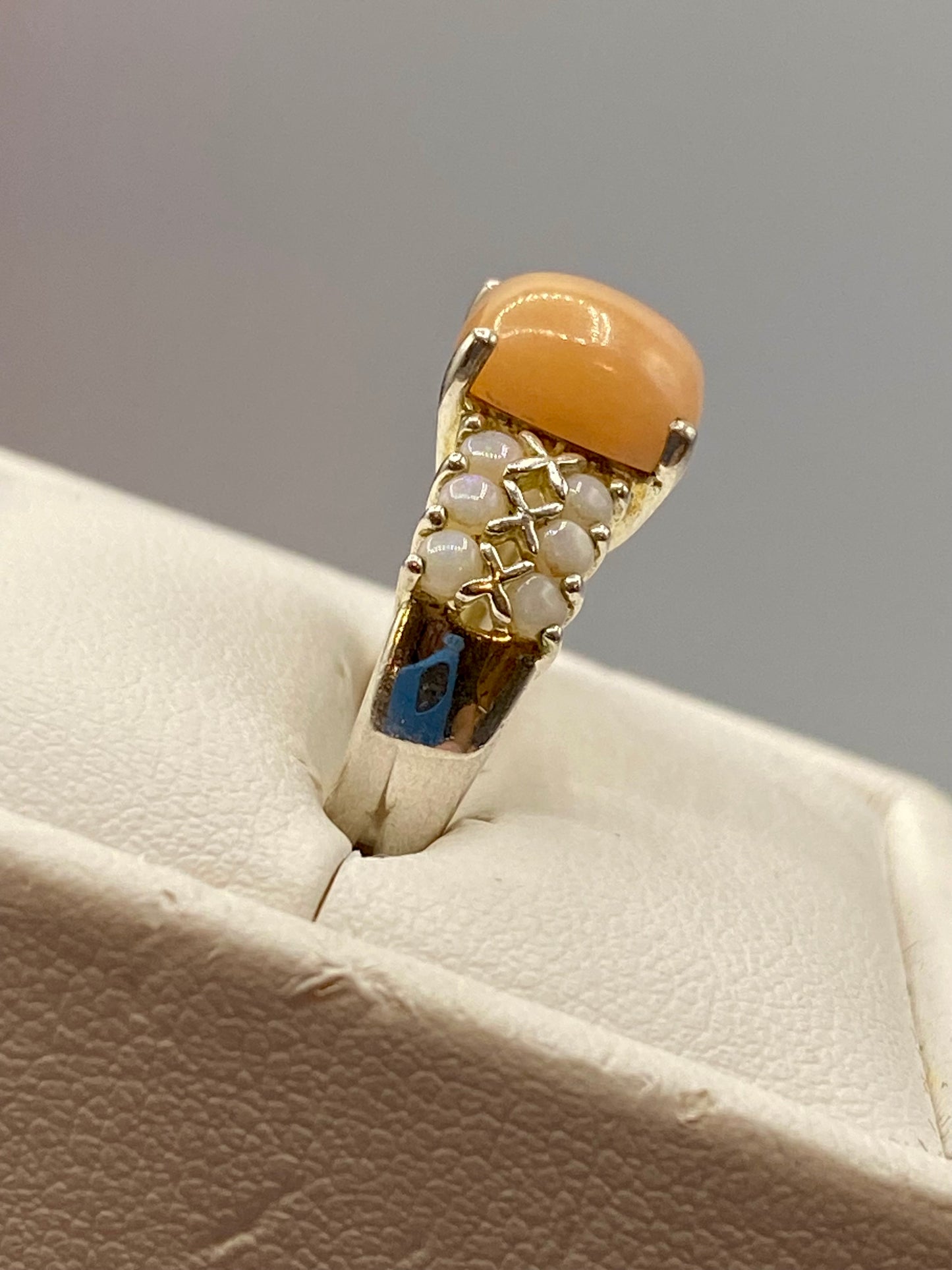 Sterling Silver Rhodium Flashed Square Cabochon Beige Stone Opal Accents Ring