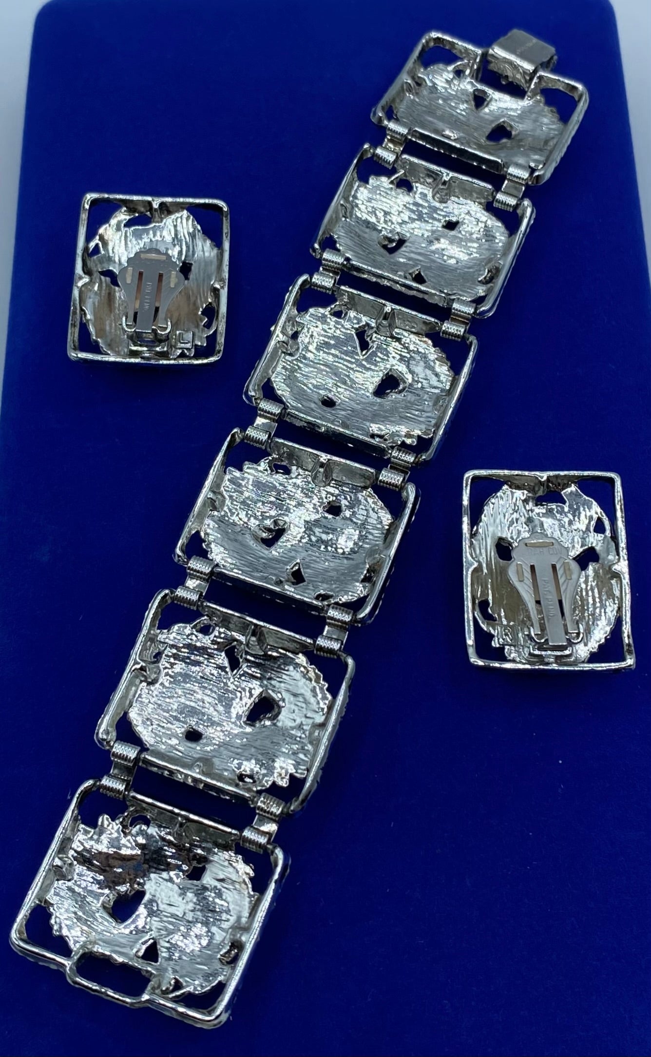 Sarah Coventry “Antique Garden” Bracelet & Clip On Earring Set