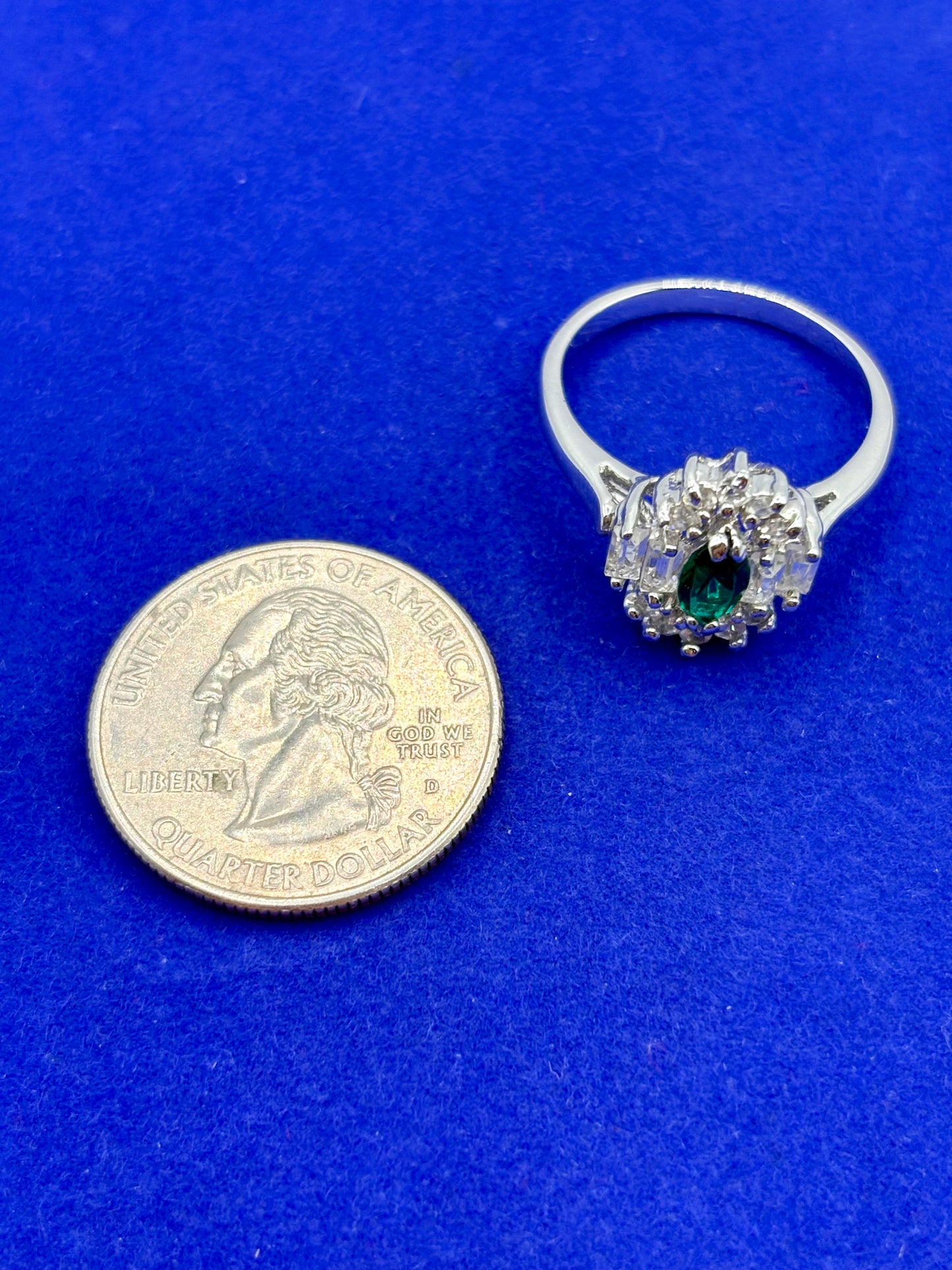 Green & Clear Glass Silver Tone Costume Ring