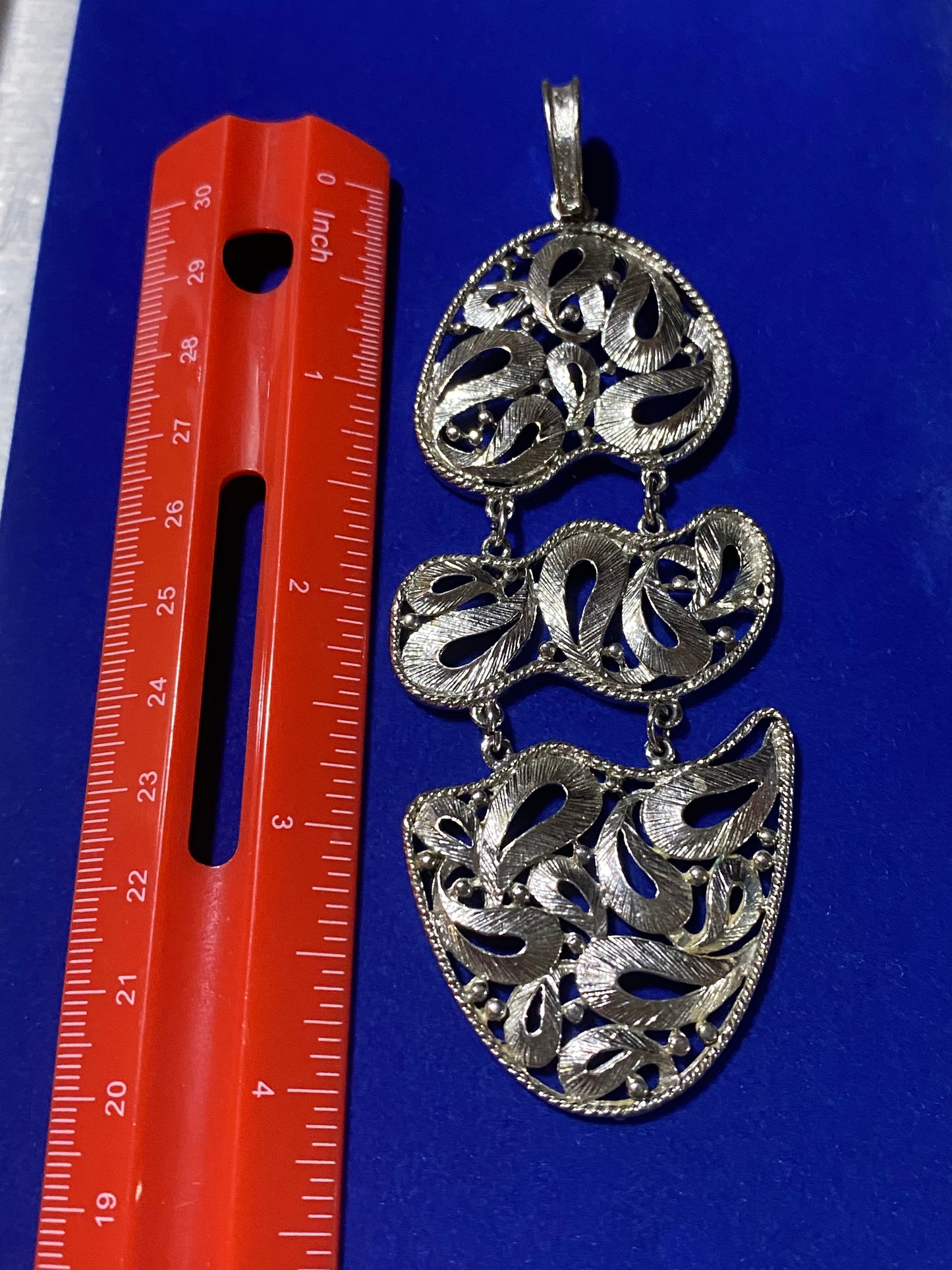 Vintage Silver Tone Pendant