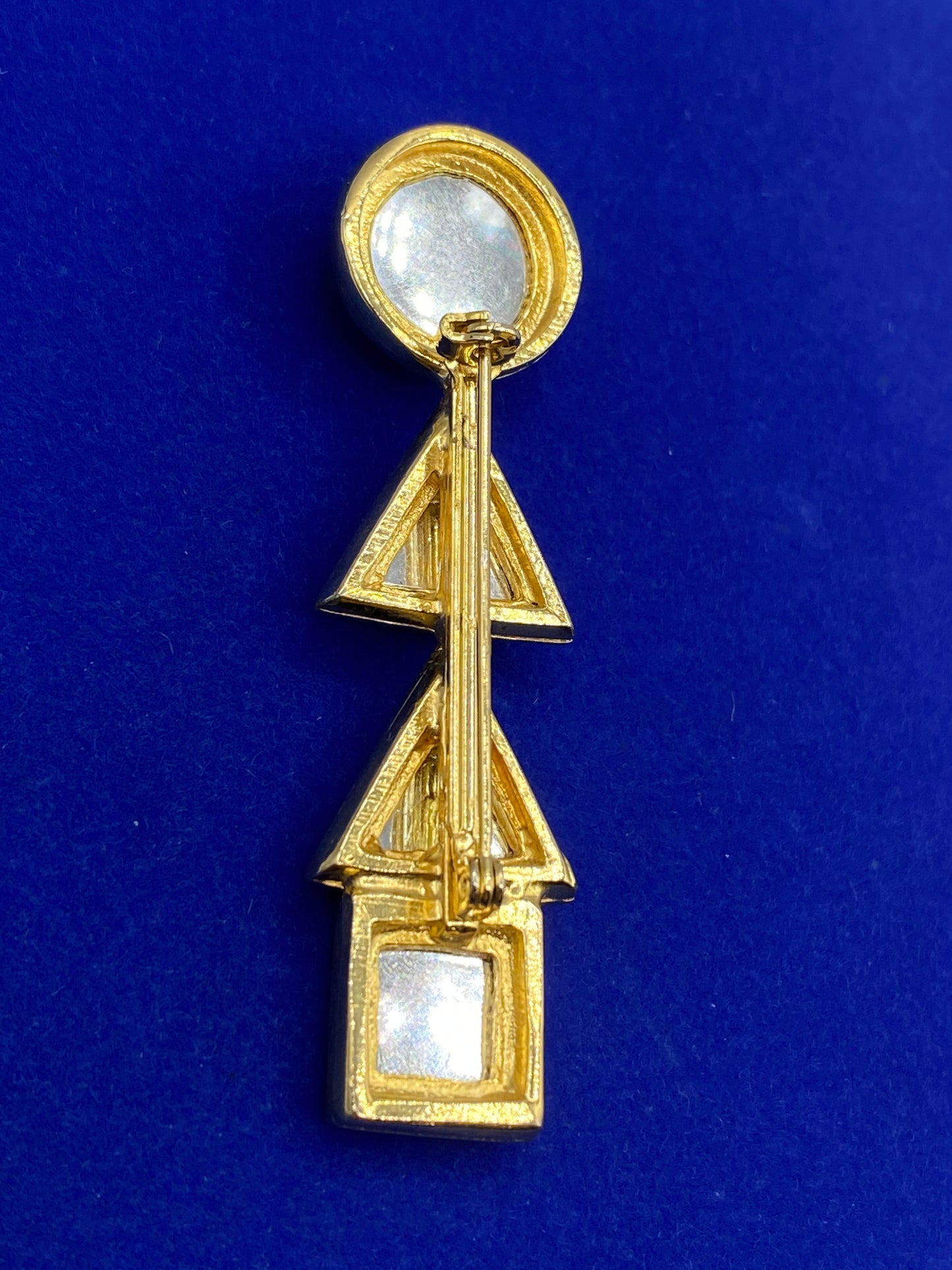 Gold Tone Shape Brooch