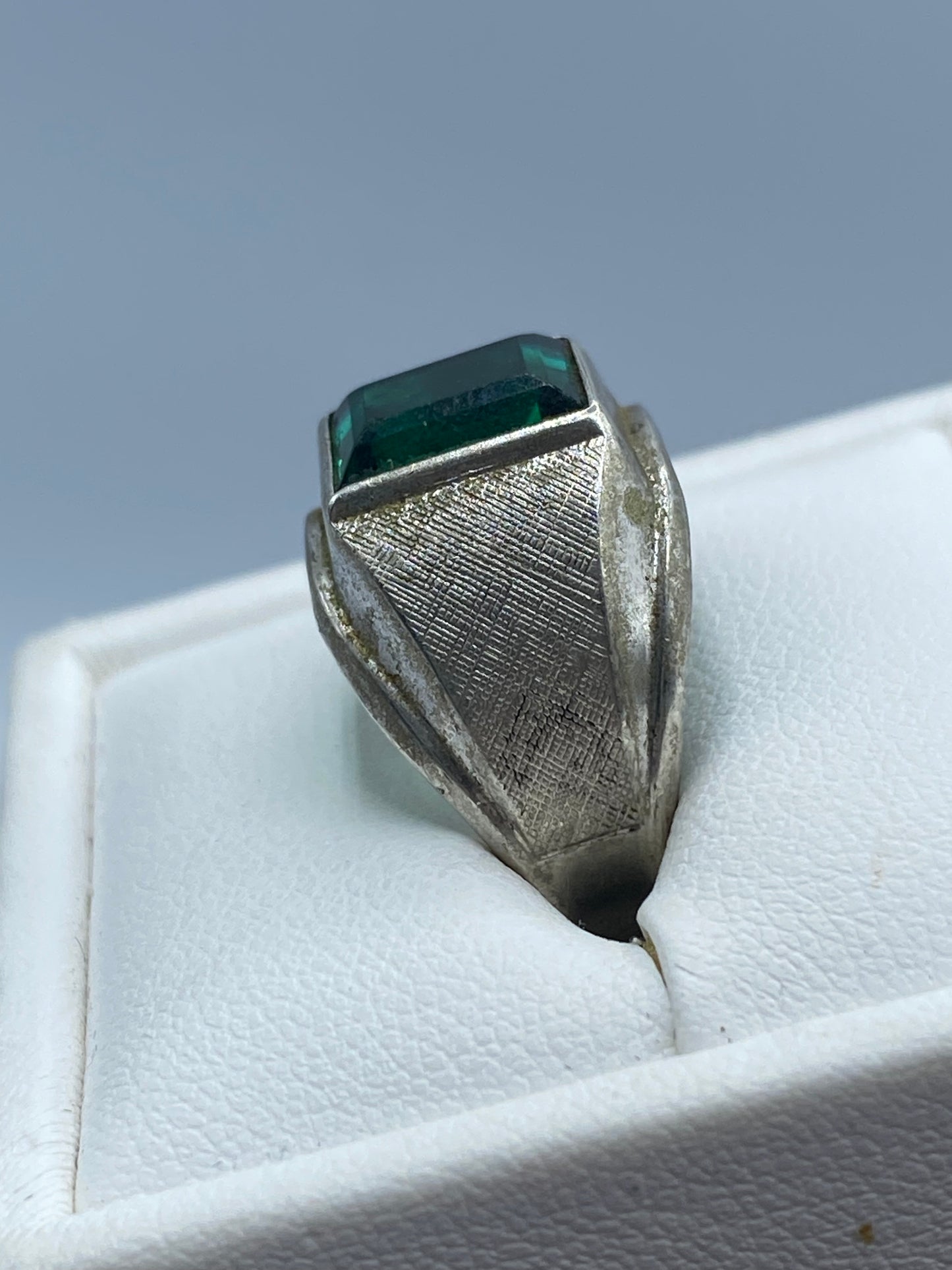 Vintage Sterling Silver Green Glass Ring