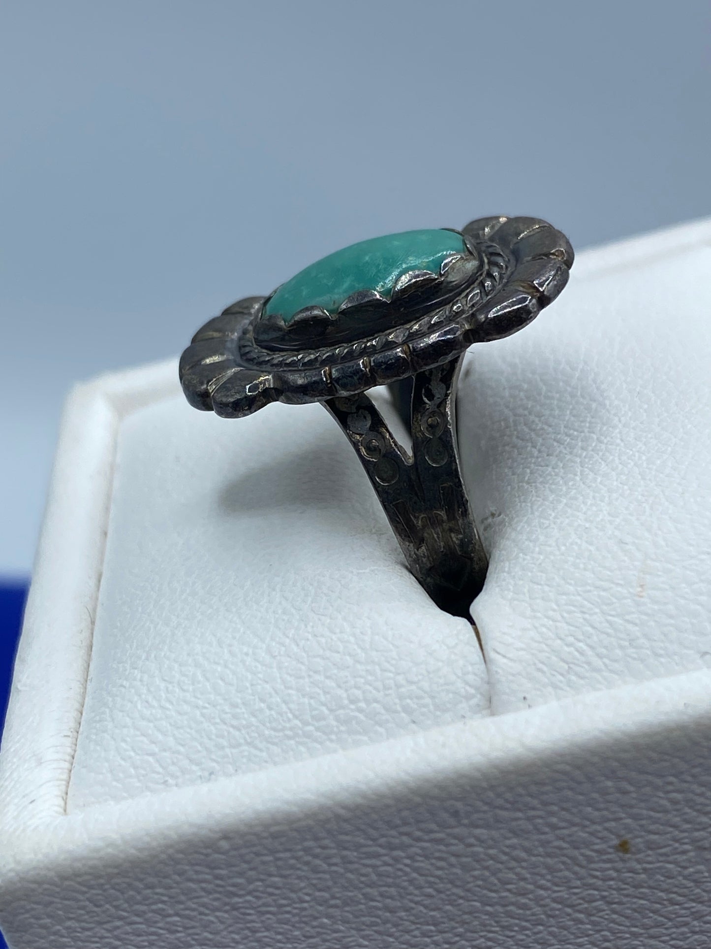 Vintage Sterling Silver Turquoise Ring