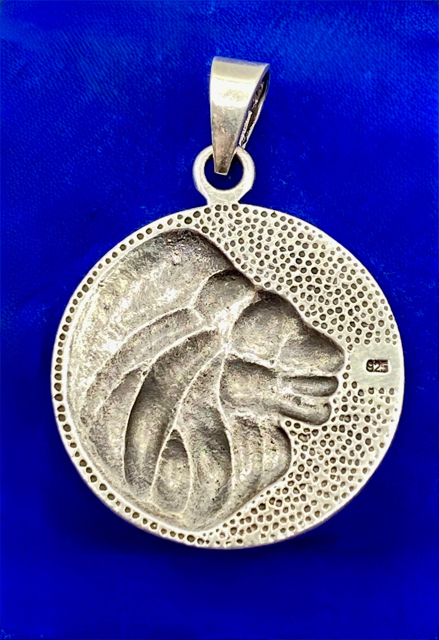 Sterling Silver Lion Head Pendant