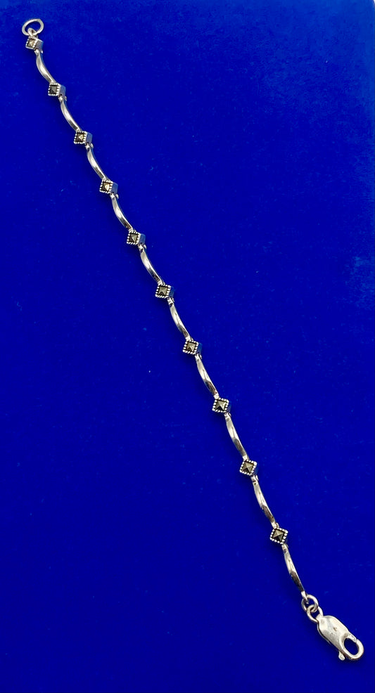Vintage Sterling Silver Marcasite Thailand Bracelet