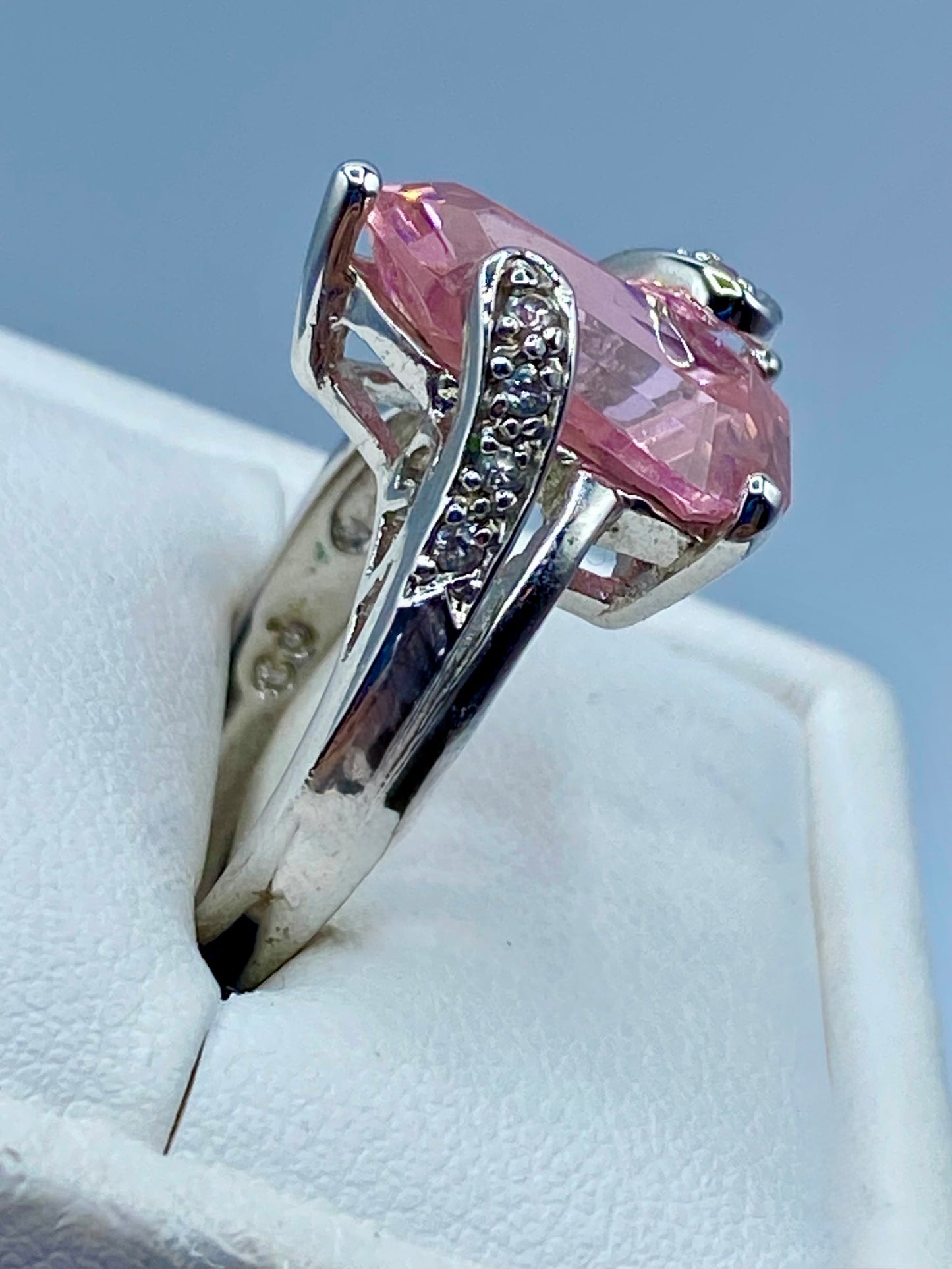 Silver Tone & Pink Glass Premier Designs Ring