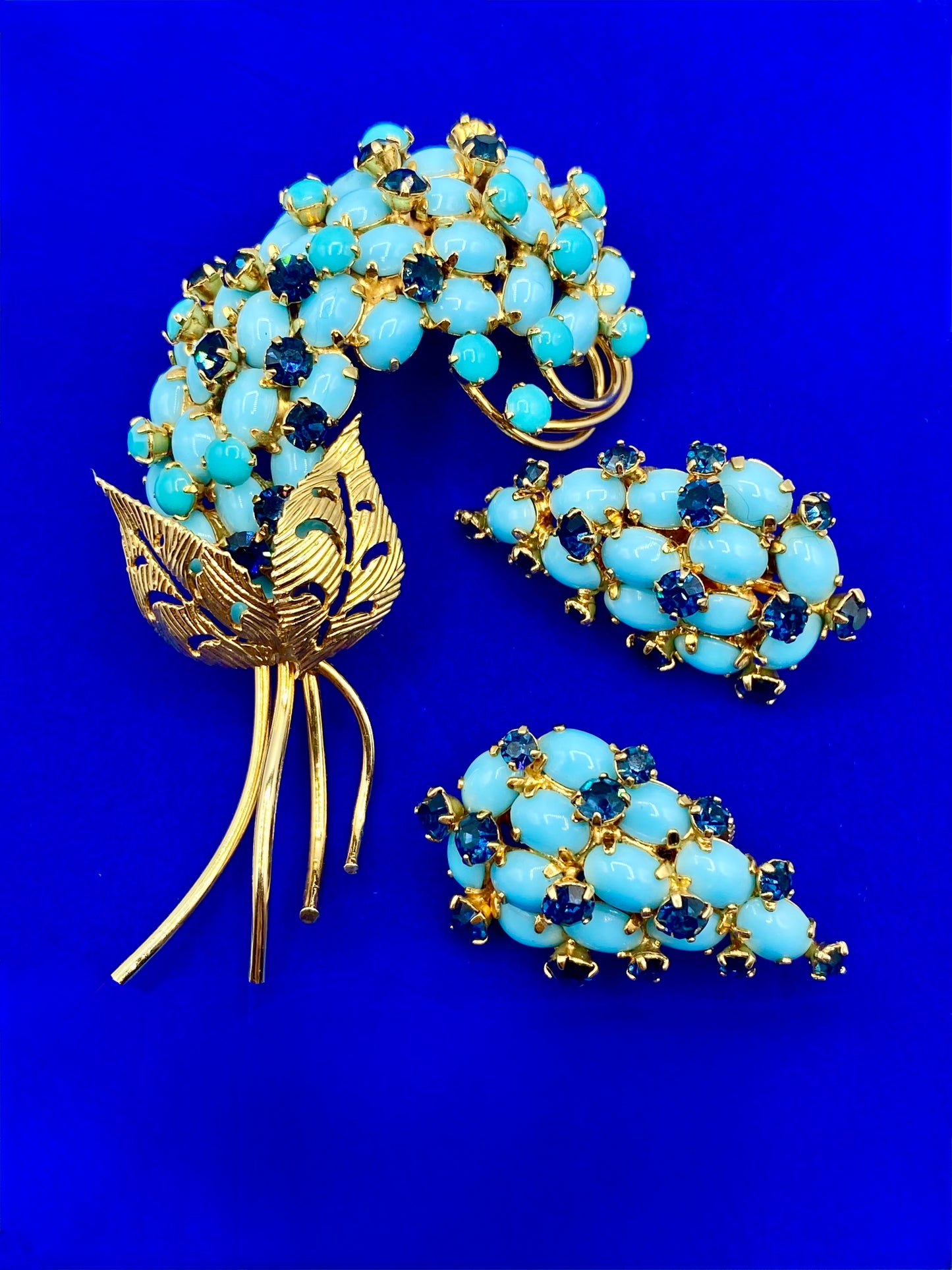 Vintage Gold Tone Vendome Faux Turquoise & Blue Rhinestone Jewelry Set