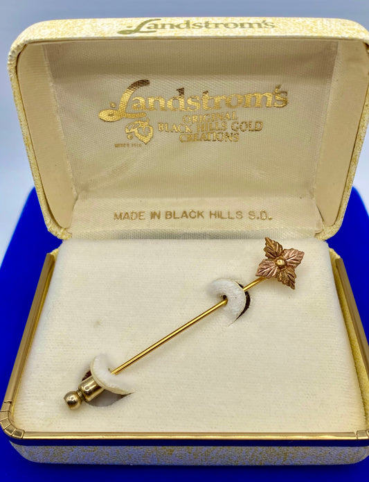 10K Black Hills Gold Leaf Stick Pin