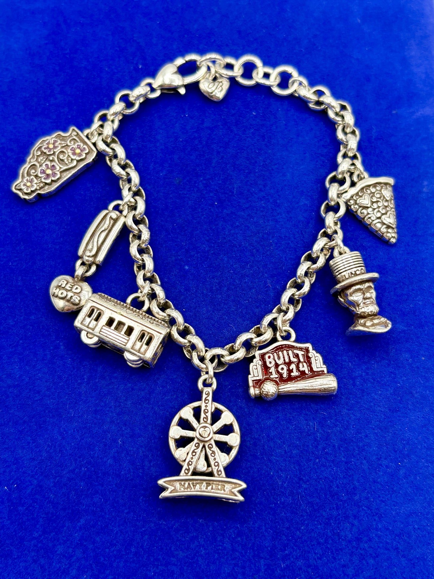 Silver Tone Brighton Illinois Themed Charm Bracelet