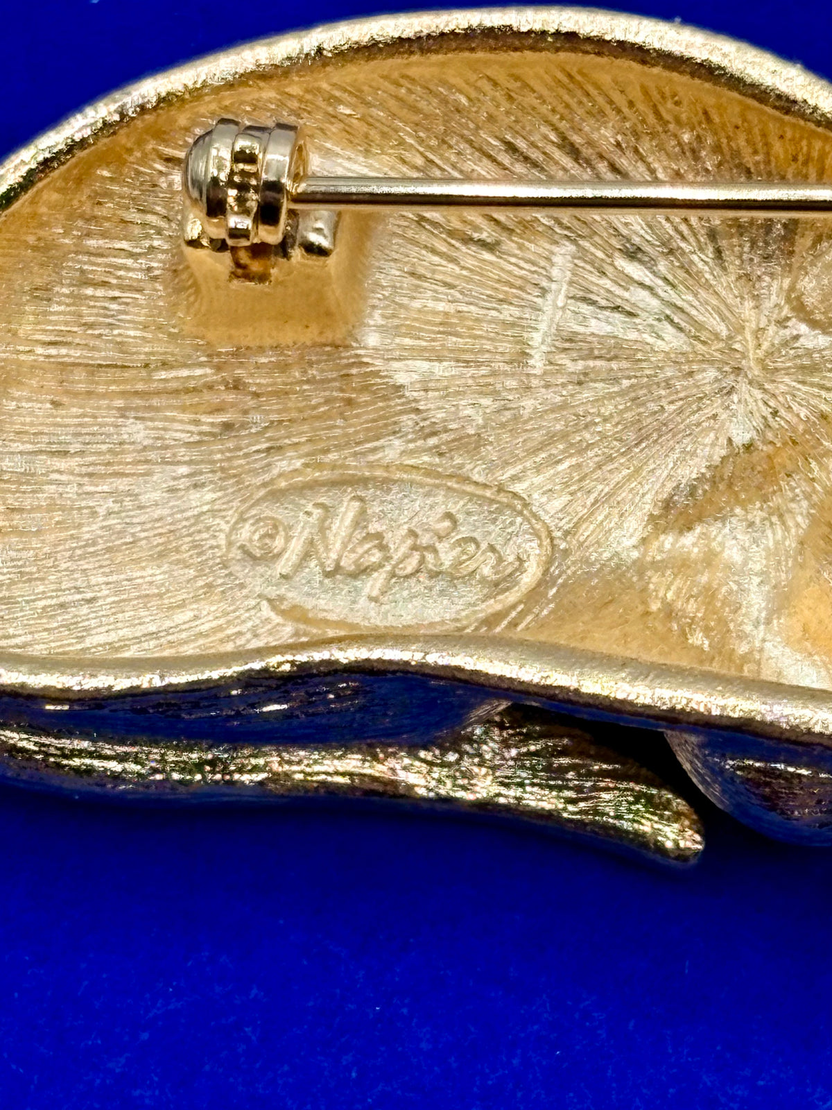 Vintage Napier Gold Tone & Enameled Cat Brooch