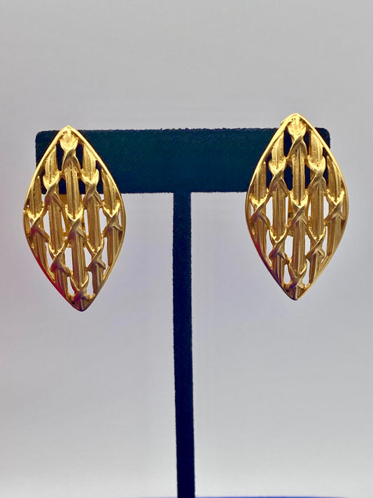 Gold Tone Woven Clip Ons