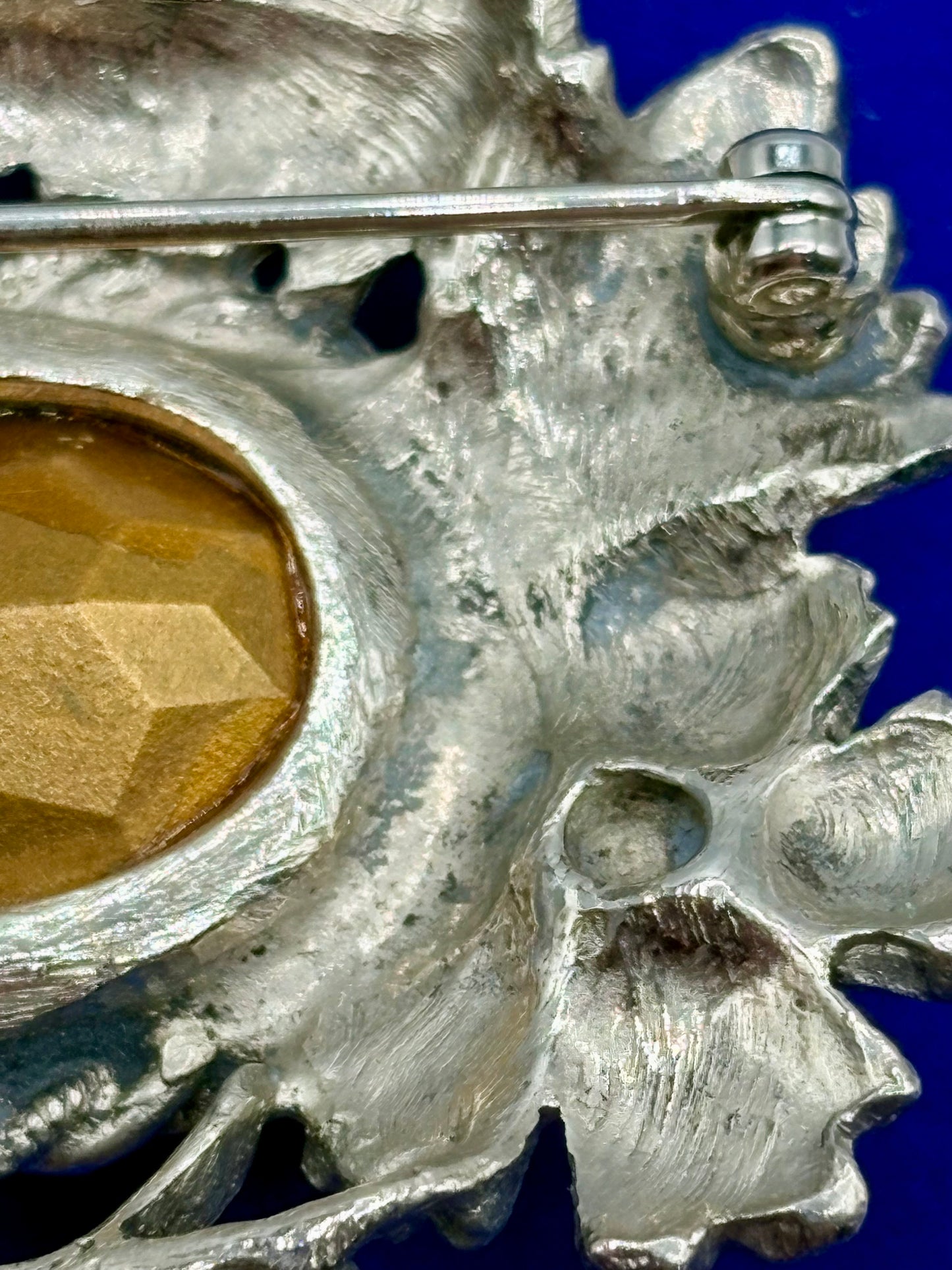Vintage Silver Tone & Purple Glass Thistle Brooch