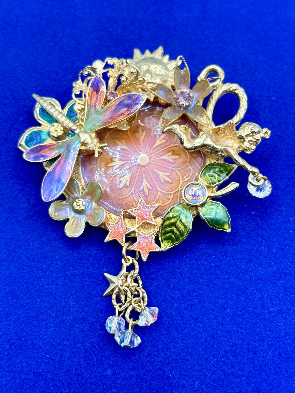 Kirks Folly Gold Tone “Fairy Wishing Pool” Brooch
