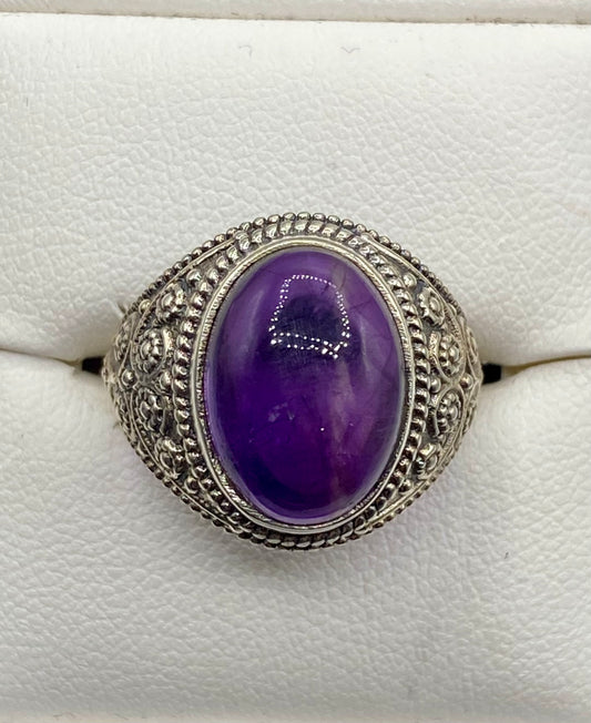 Sterling Silver Amethyst Cabochon Ring