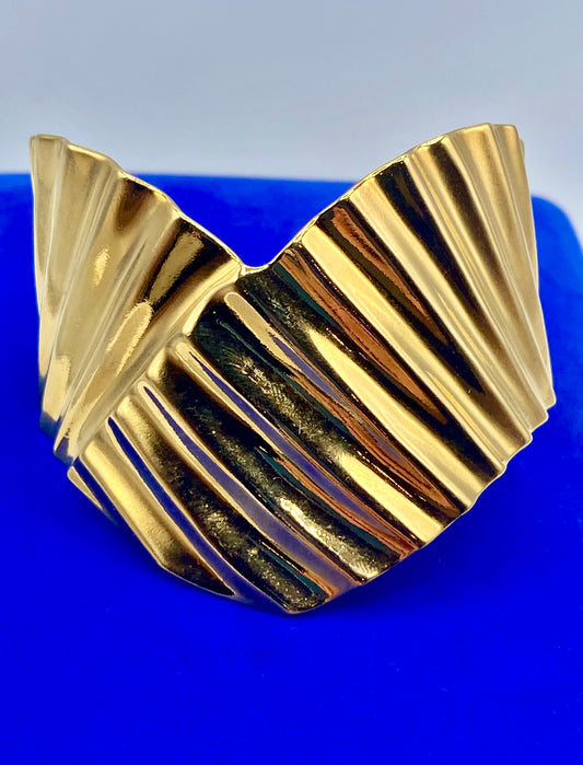 Gold Tone Ridged Angled Cuff Bracelet