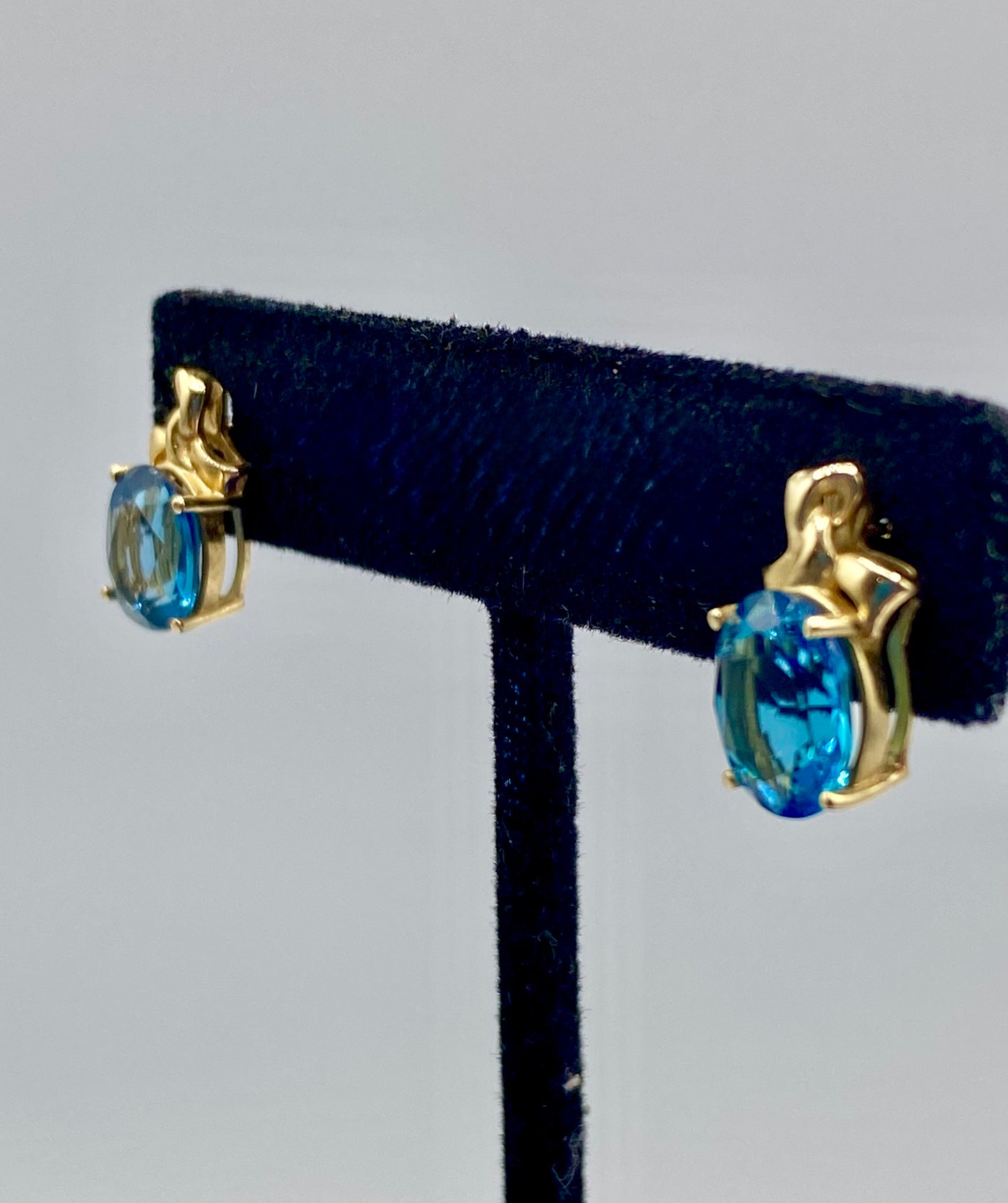 14K Gold Topaz Earrings
