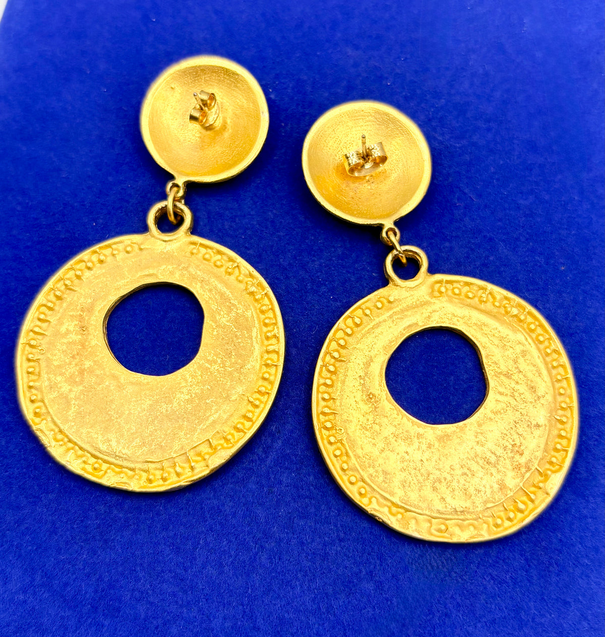 Vintage Etruscan Revival Gold Tone Earrings