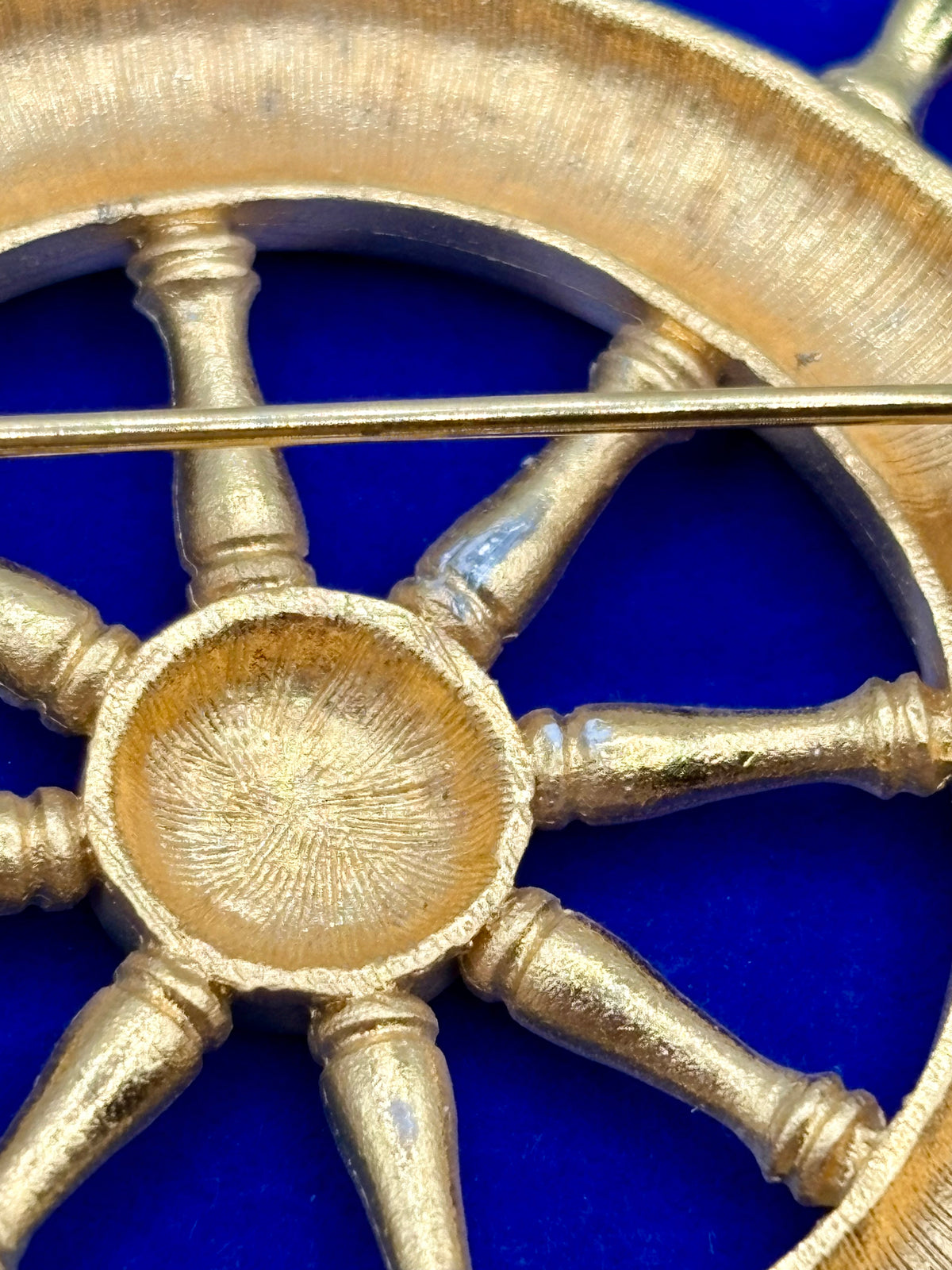 Vintage Red White & Blue Enamel Ships Wheel Gold Tone Brooch