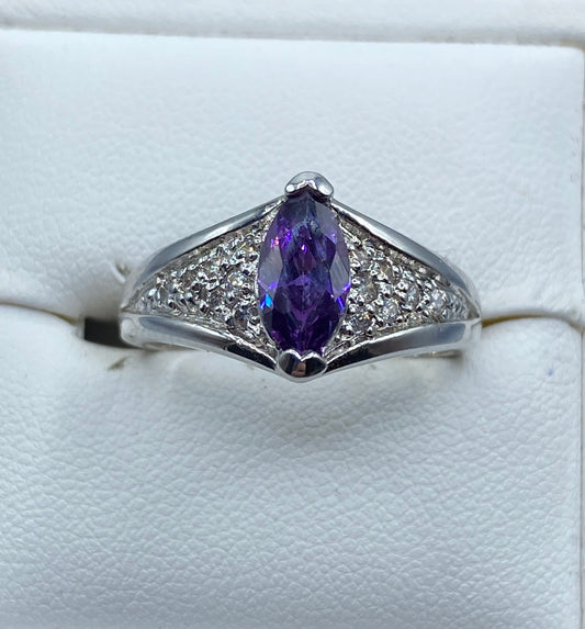 Glass Marquise Cut Costume Ring