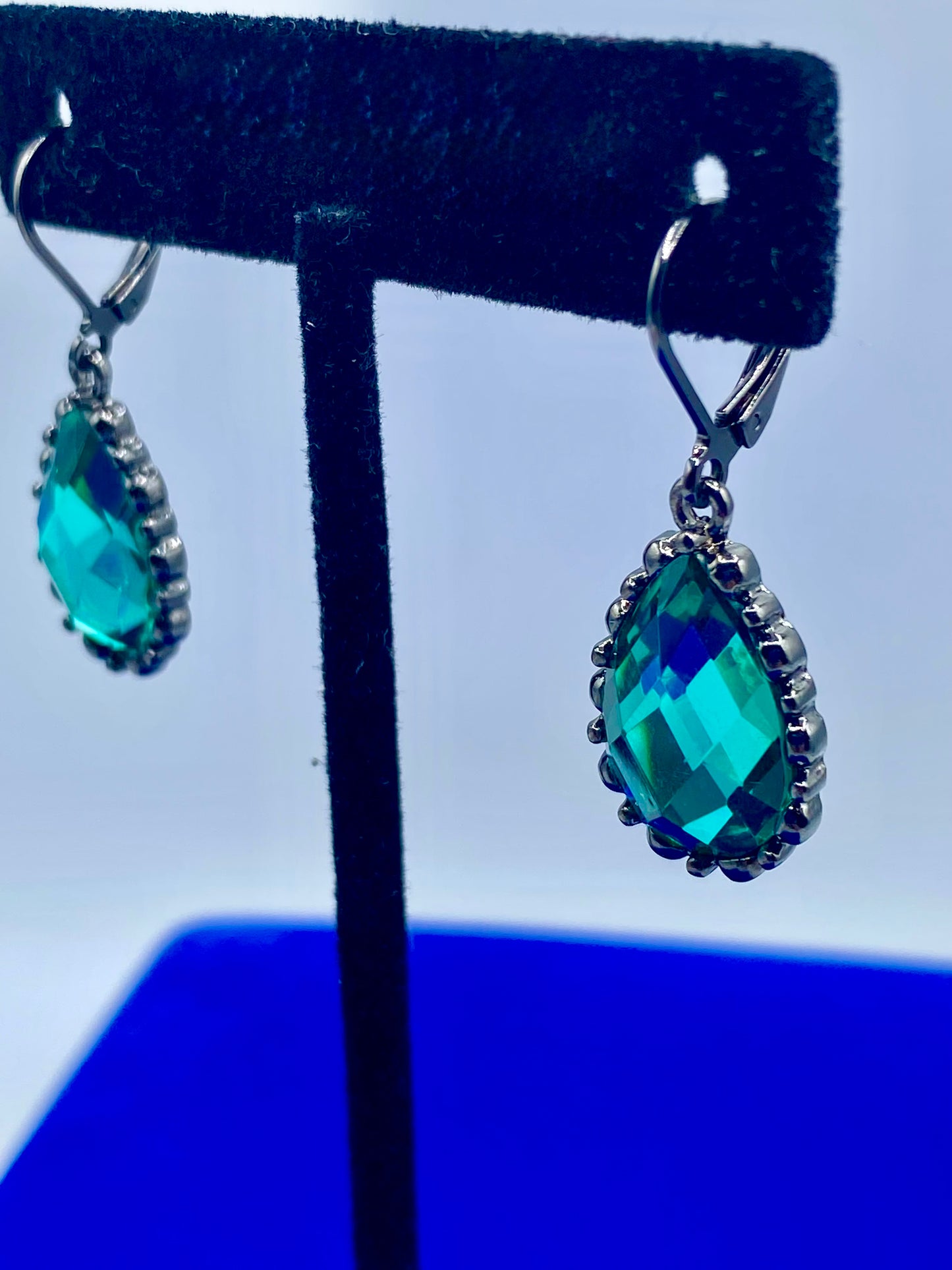 Joan Rivers Gunmetal Faceted Blue Green Acrylic Rhinestone Earrings