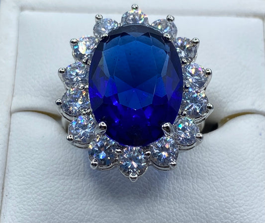KJL Blue & Clear Glass Statement Ring