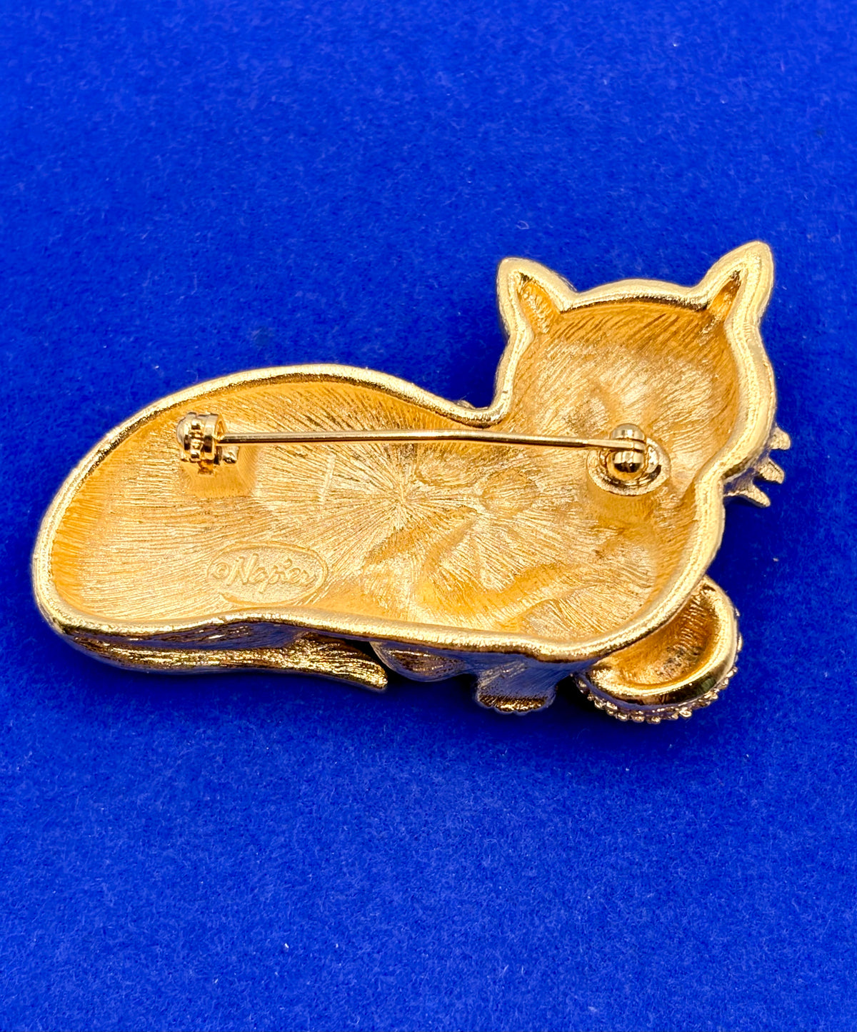 Vintage Napier Gold Tone & Enameled Cat Brooch