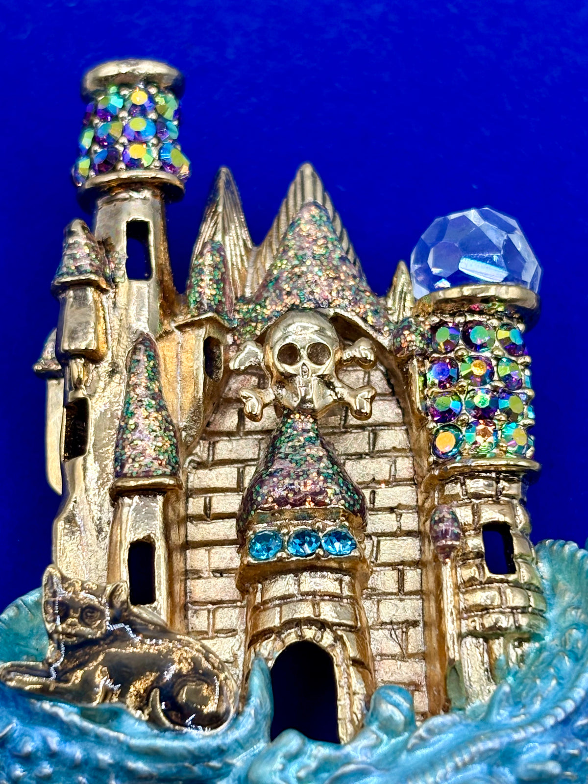Kirk’s Folly Gold Tone Dragon Castle Statement Brooch/Pendant AS IS