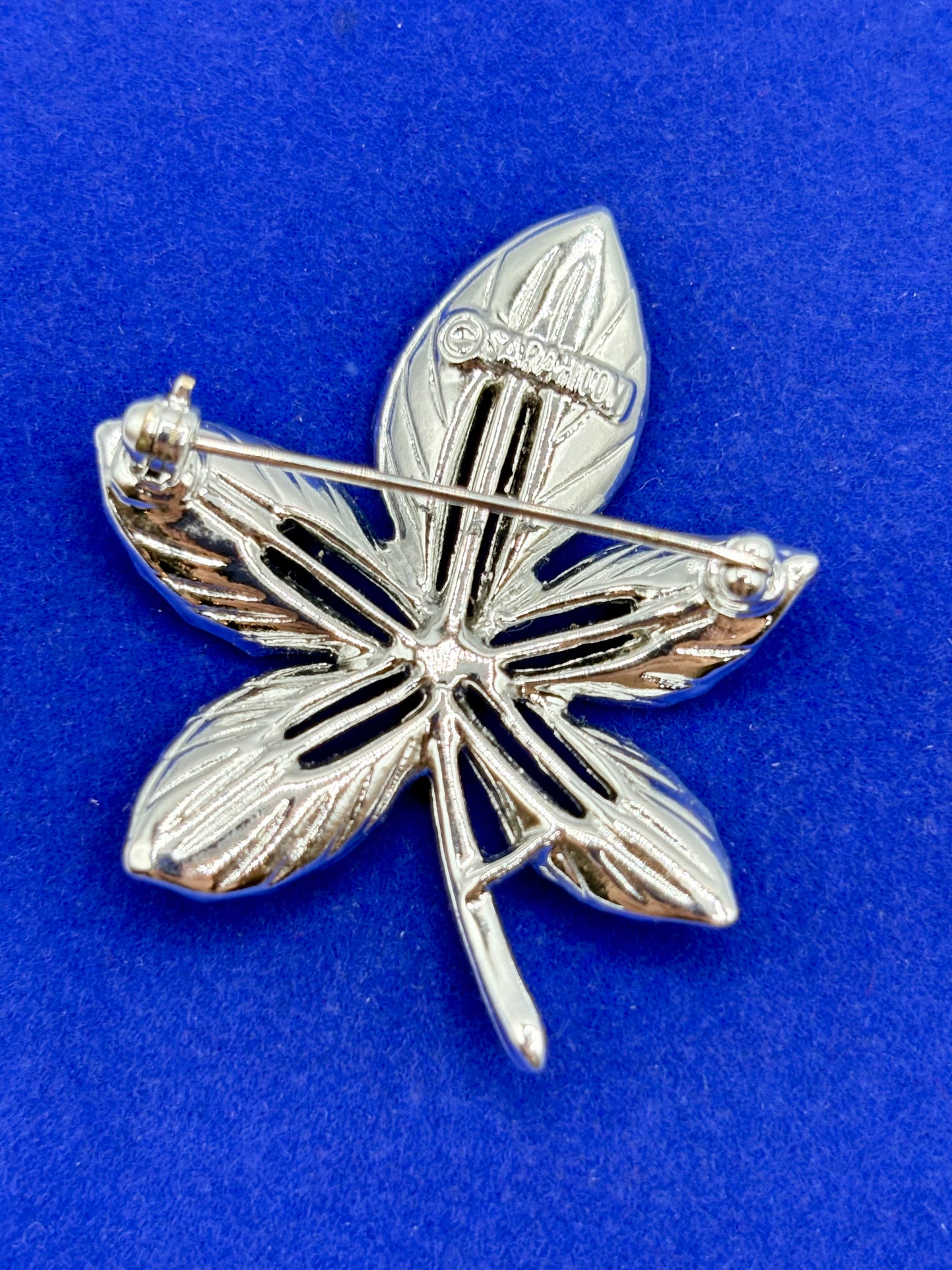 Vintage 1968 Sarah Coventry “Ivy” Silver Textured Leaf Brooch