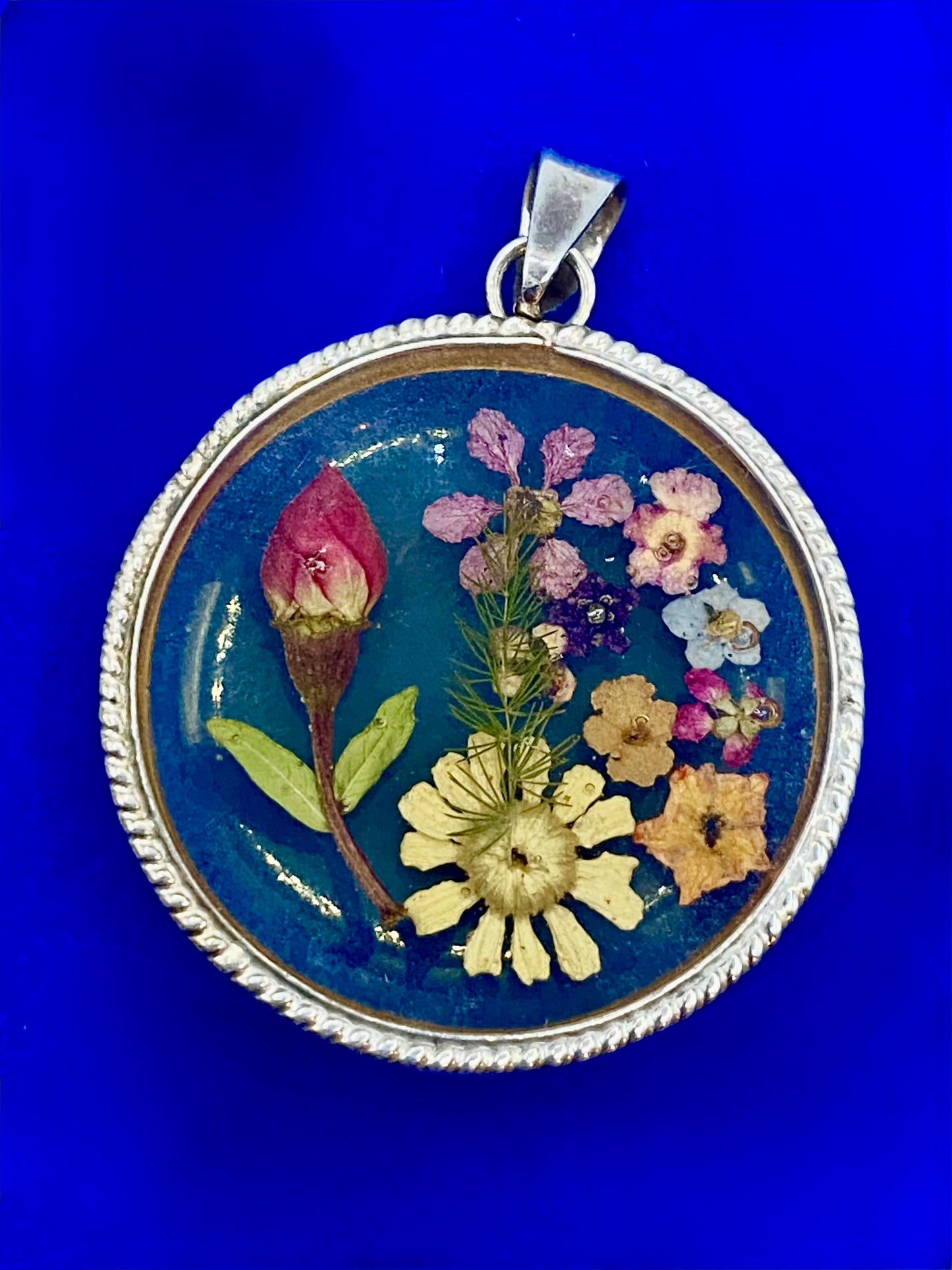 Pressed Flower Terrarium Pendant