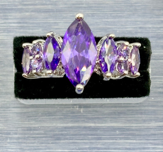 Purple Glass Silver Tone Costume Ring