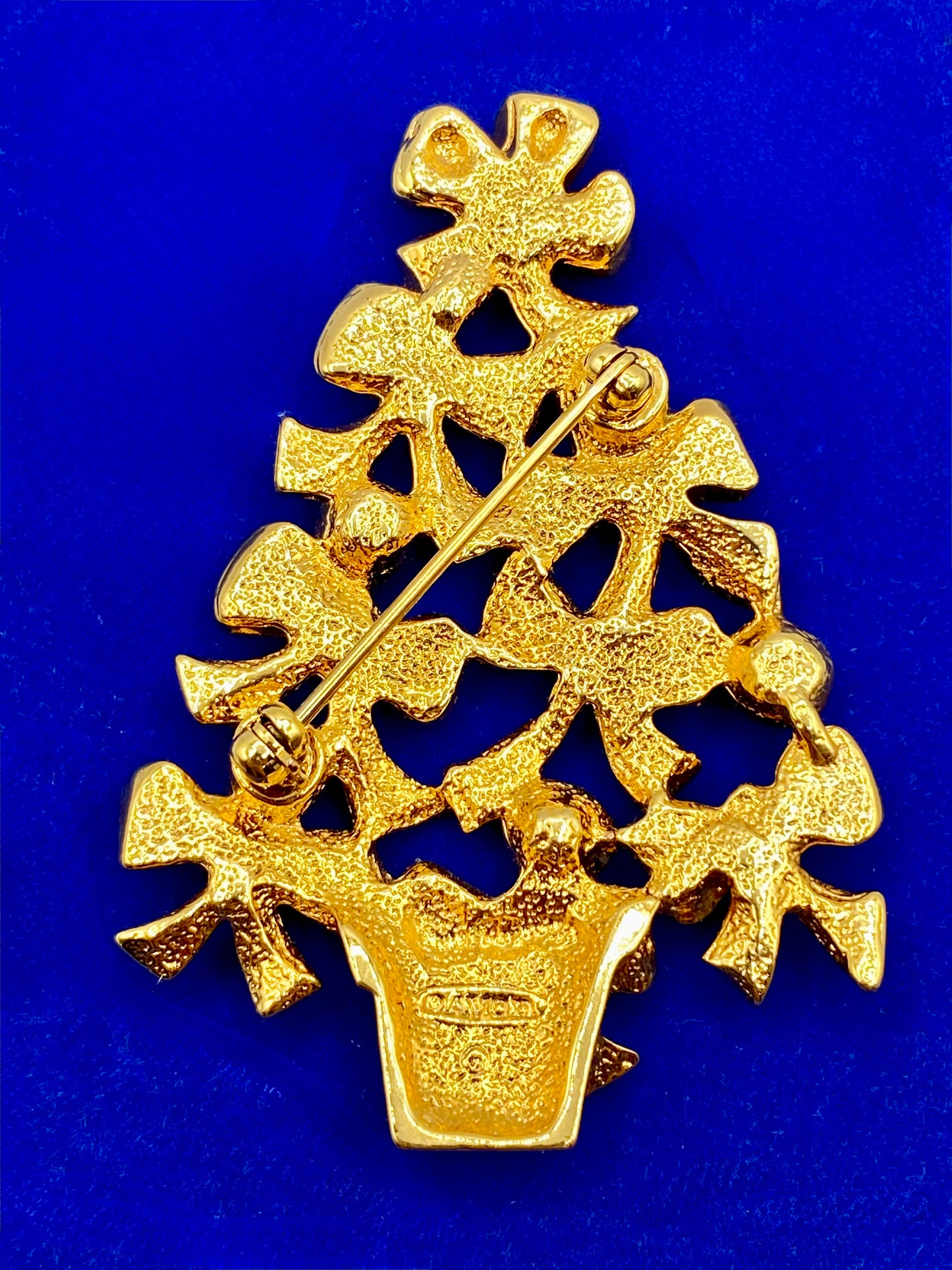 Vintage Avon AB Crystal Christmas Tree Brooch