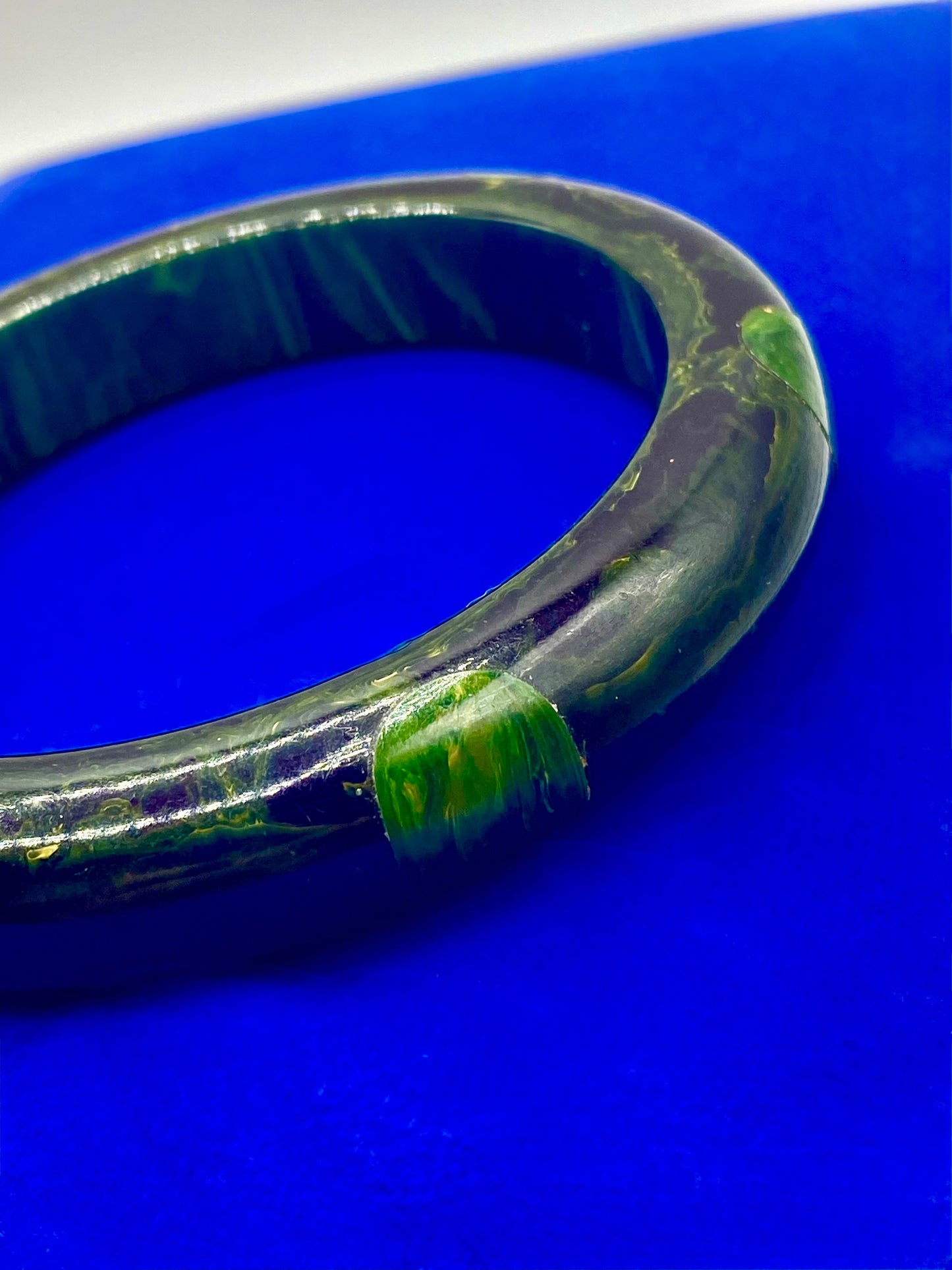 Vintage Green & Lime Yellow Marbled Bakelite Bangle Bracelet