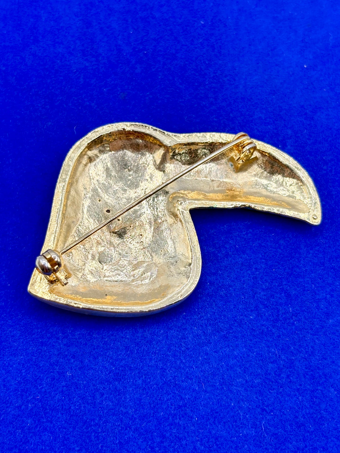 Gold Tone Enameled & Rhinestone Toucan Head Brooch