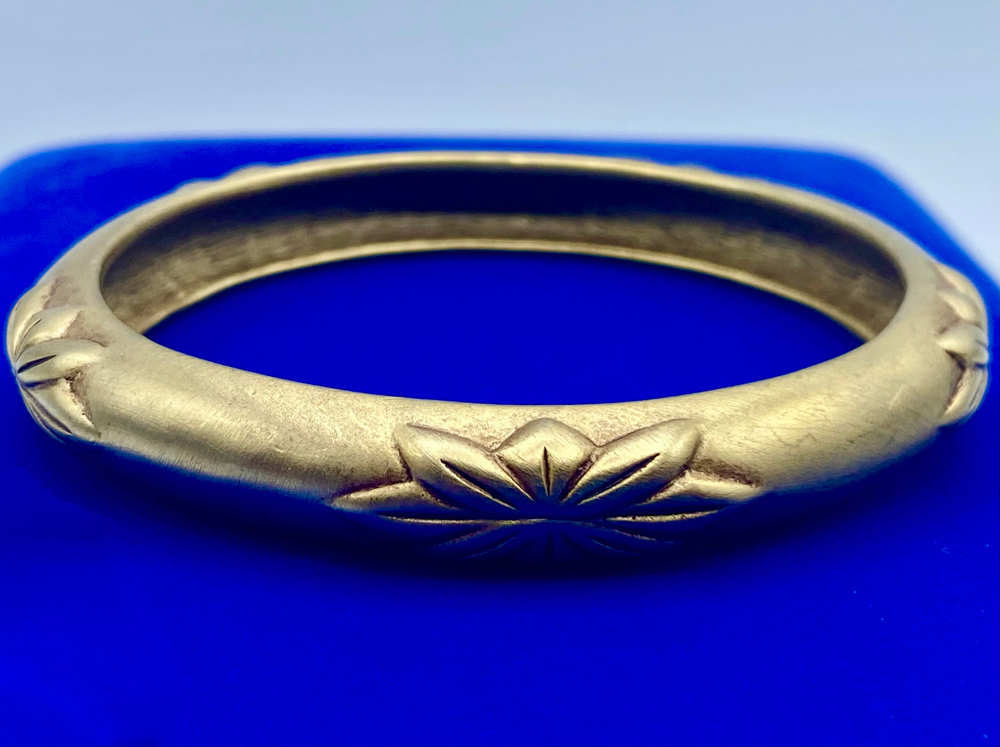 Vintage Oscar De La Renta Satin Gold Tone Bangle Bracelet