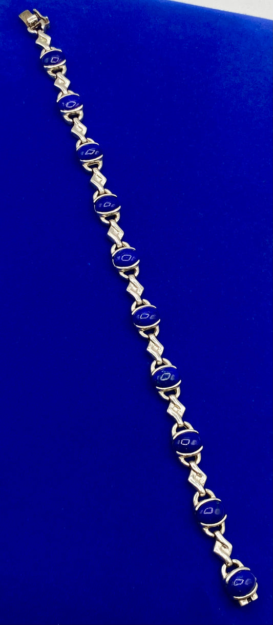 Sterling Silver Lapis Lazuli Cabochon Hong Kong Bracelet