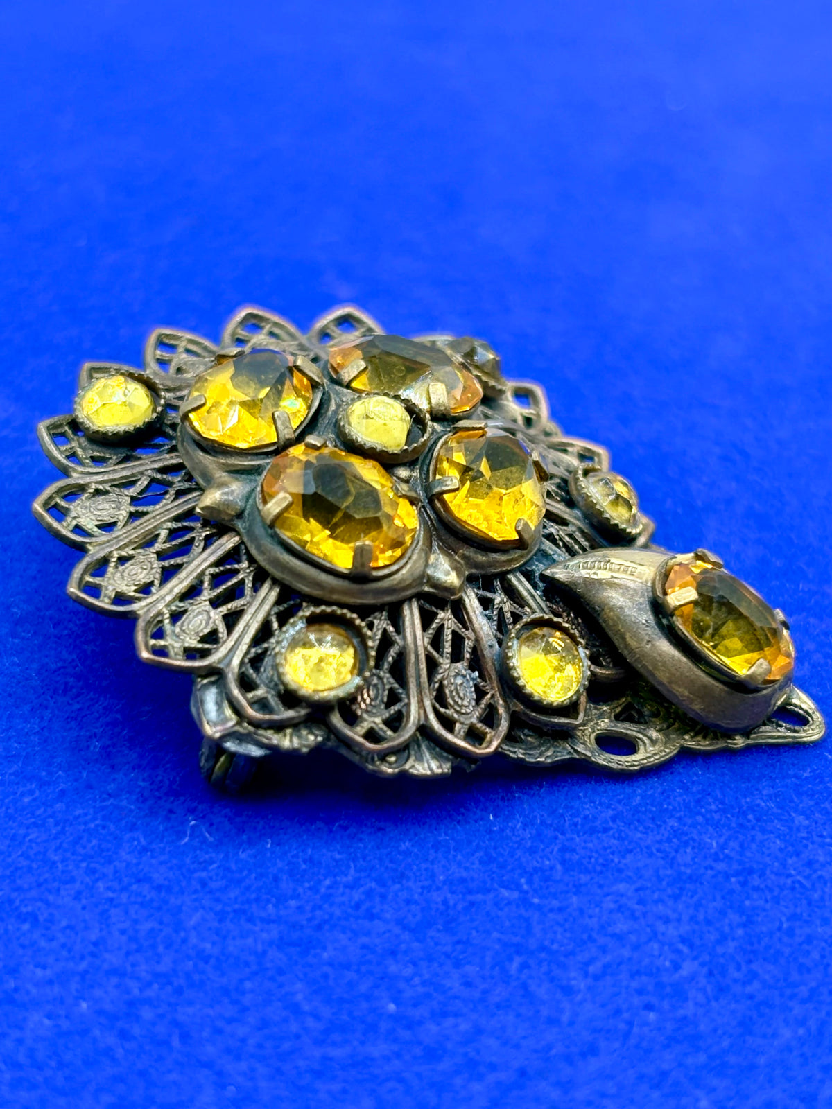 Antique Yellow Glass Filigree Brooch (Glows)