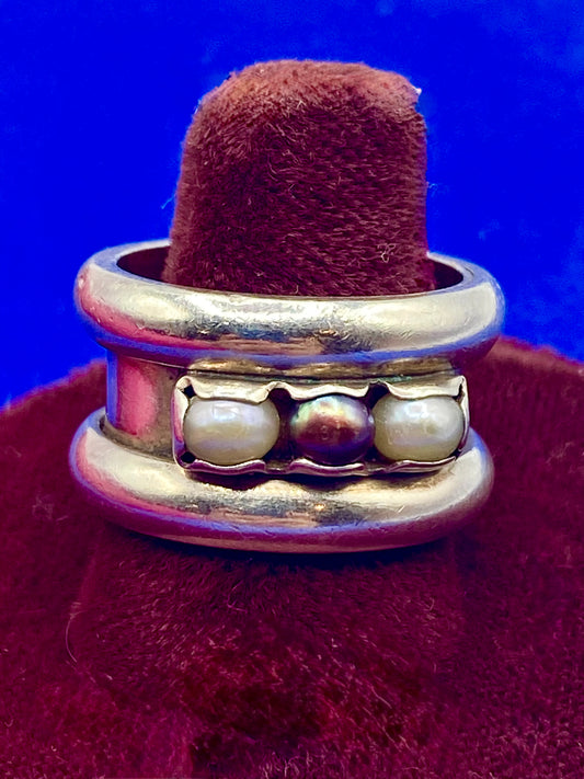 Sterling Silver Freshwater Pearl Band Ring