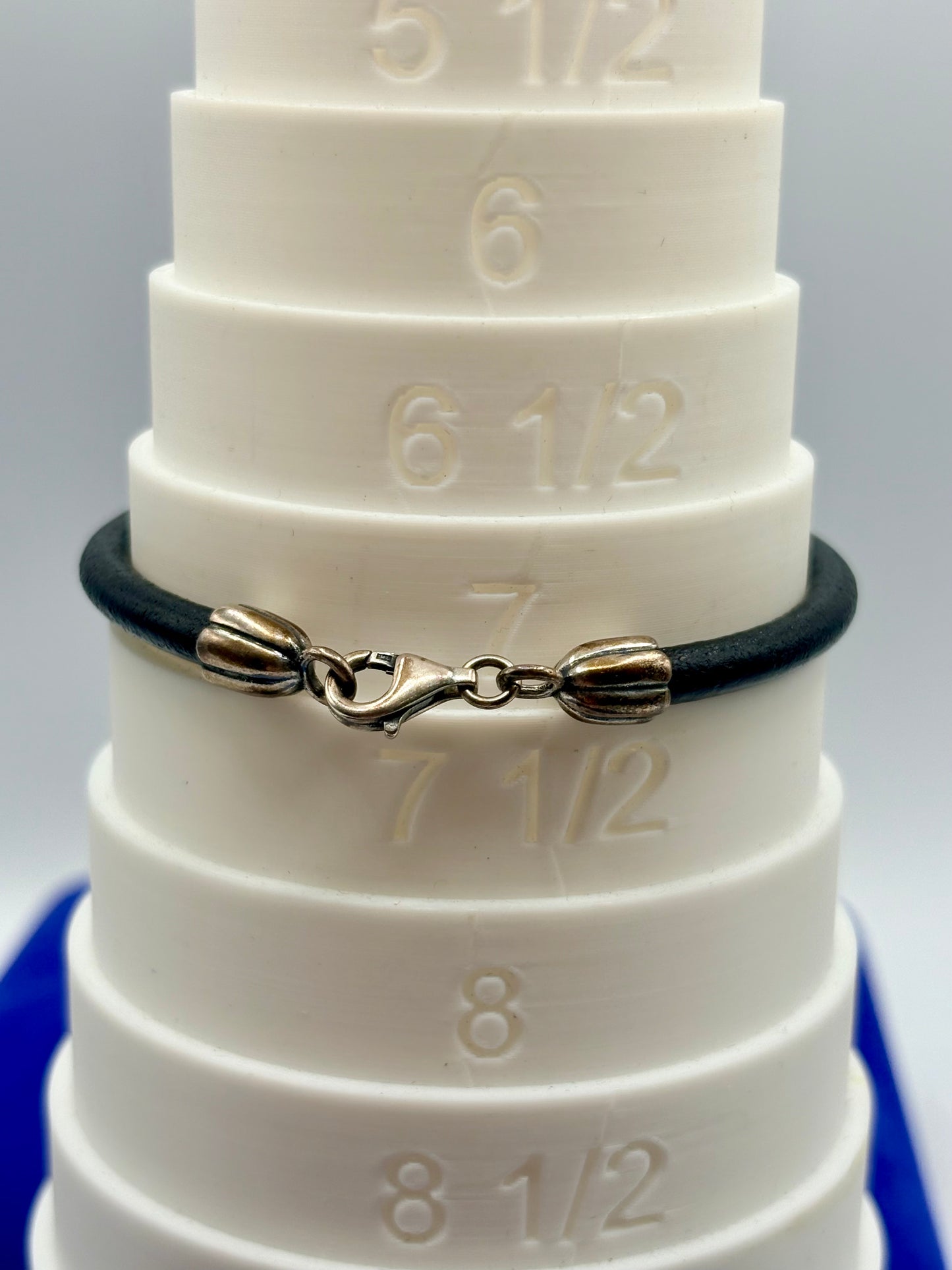 Retired Pandora Single Large Glass Bead Leather Cord Bracelet