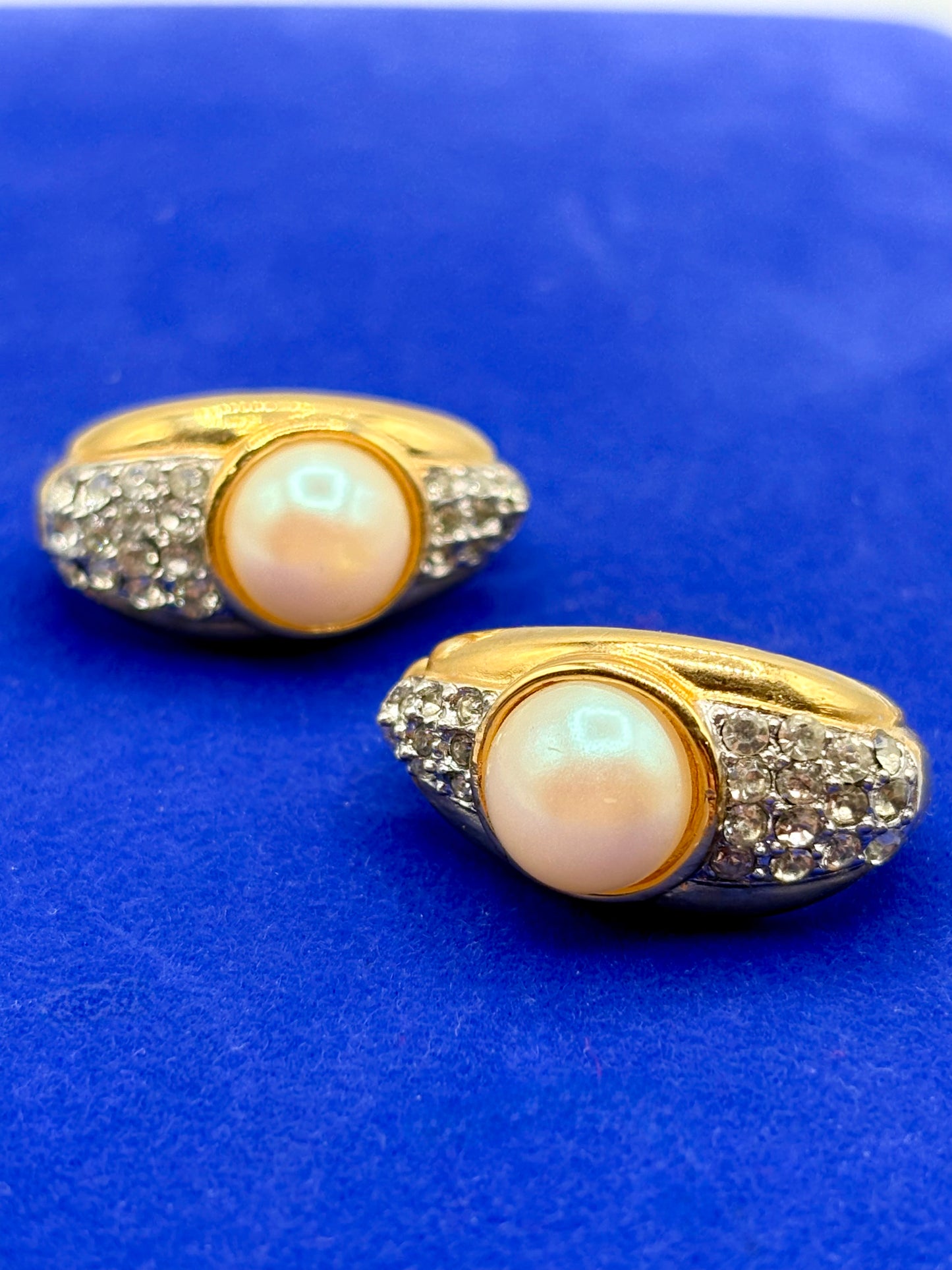 Vintage Gold Tone Pearl & Rhinestone Richelieu Pierced Earrings