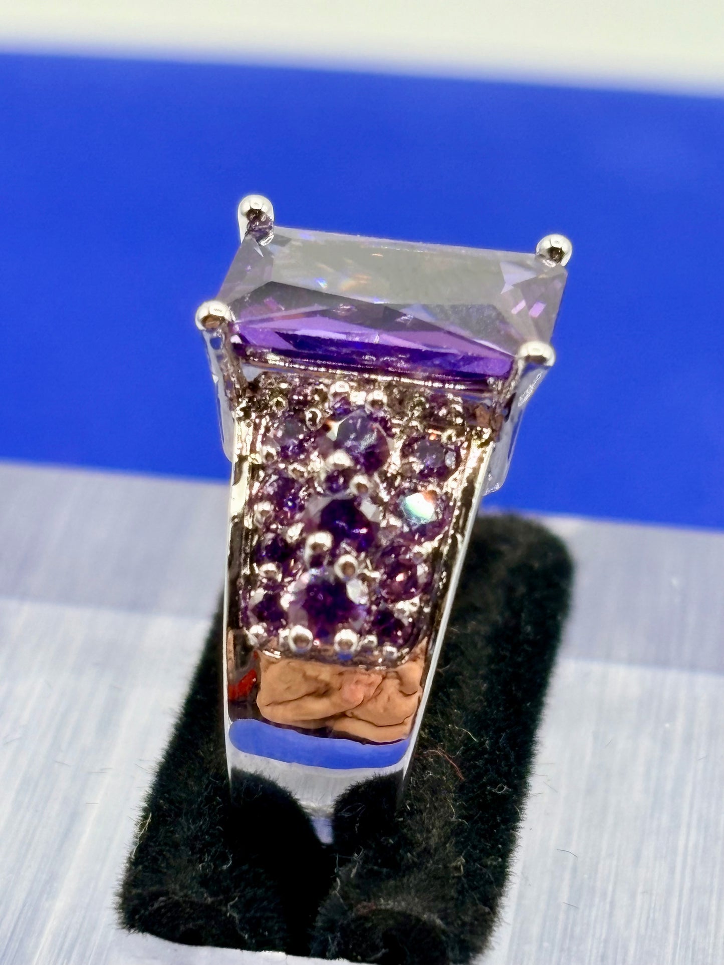 Deep Purple Glass Silver Tone Costume Ring