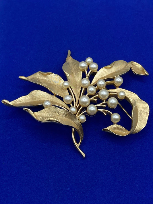 Vintage Crown Trifari Huge Faux Pearl Brooch